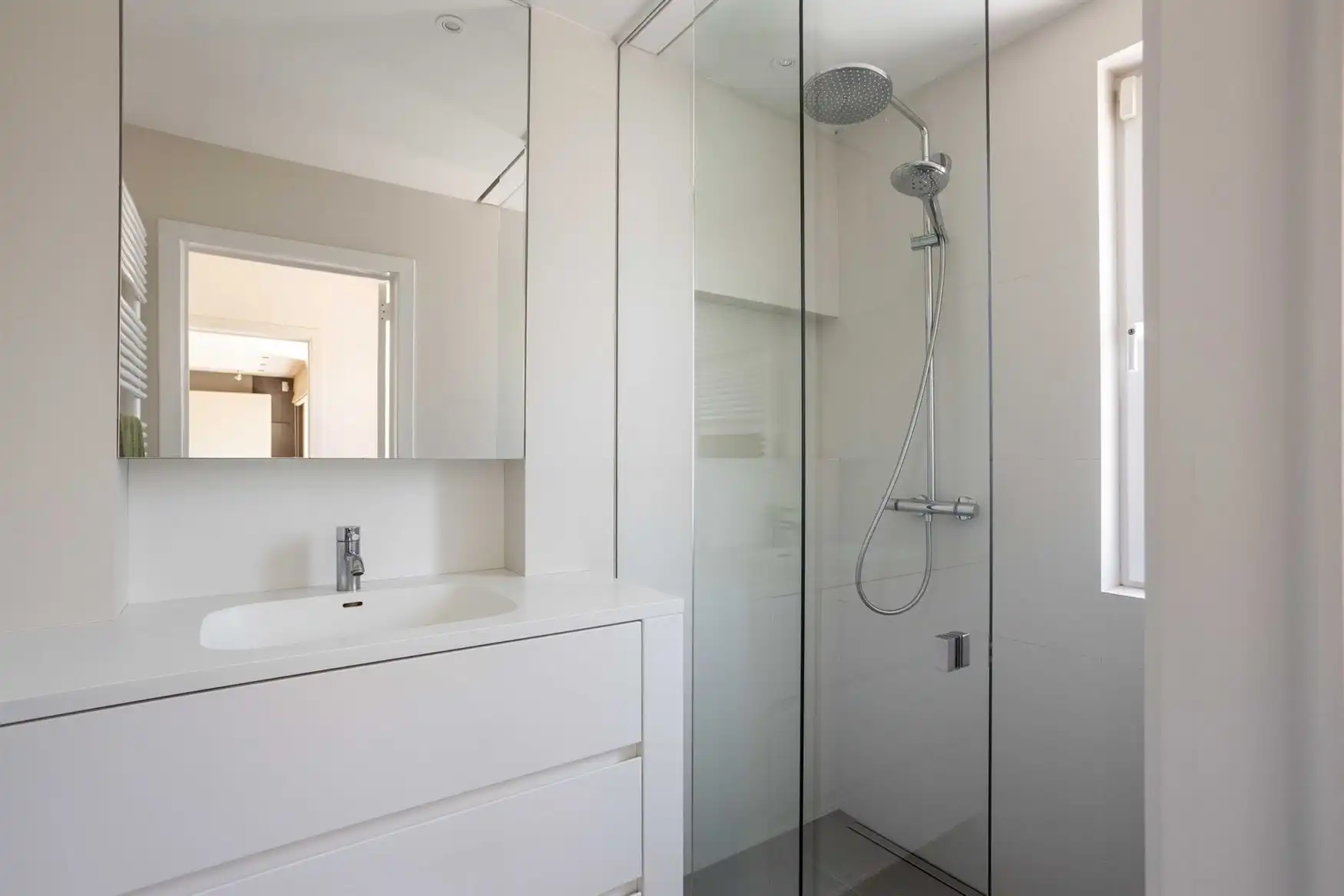 Exclusieve villa met zuidgerichte tuin in residentieel Jabbeke foto 13