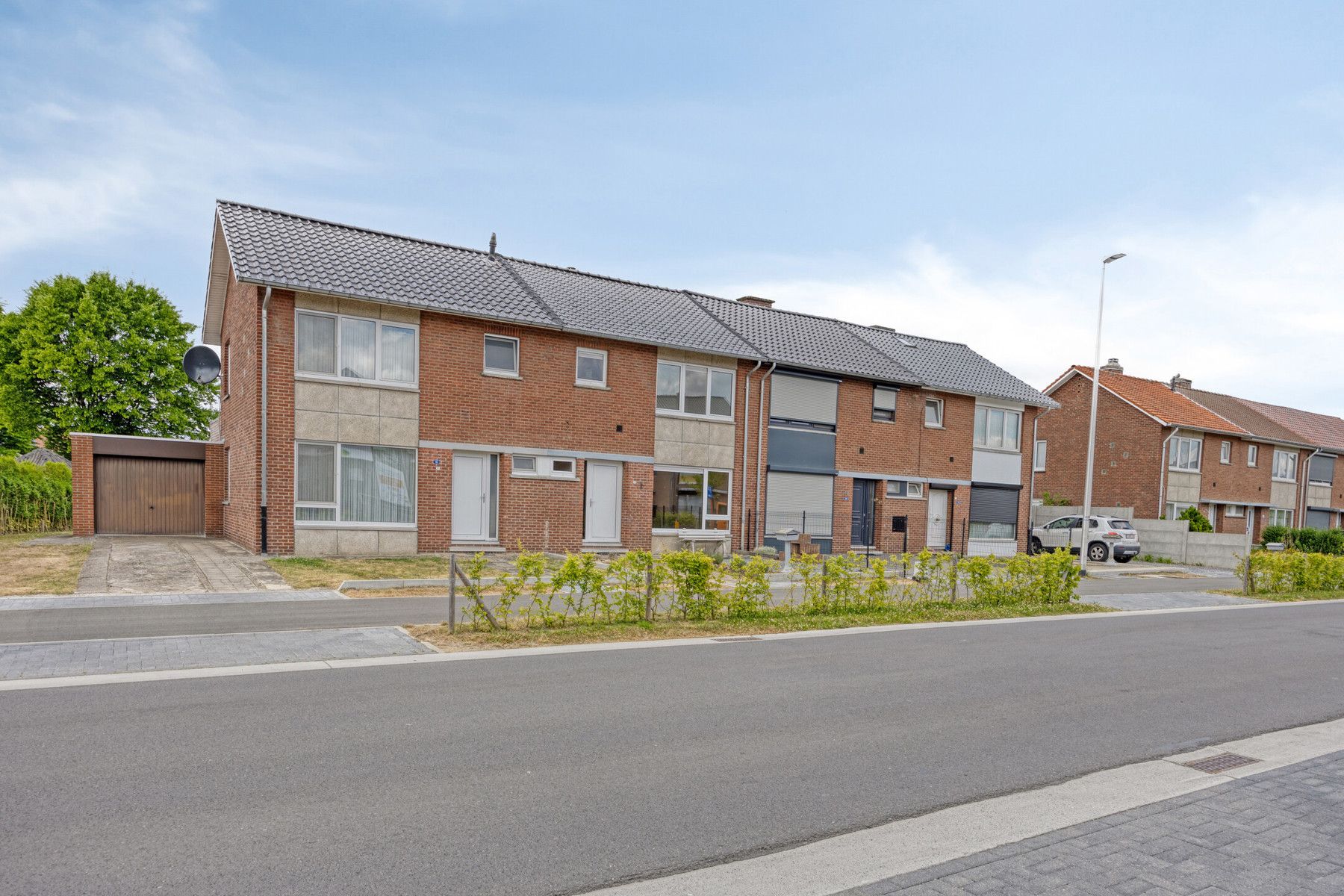 Gezinswoning met potentieel in rustige buurt van Maasmechelen foto 4