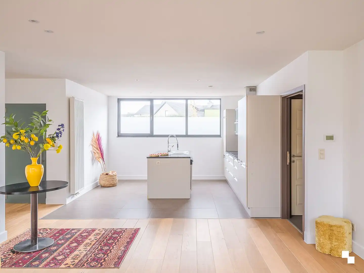 Gelijkvloers appartement met twee slaapkamers te Merelbeke dorp foto 4
