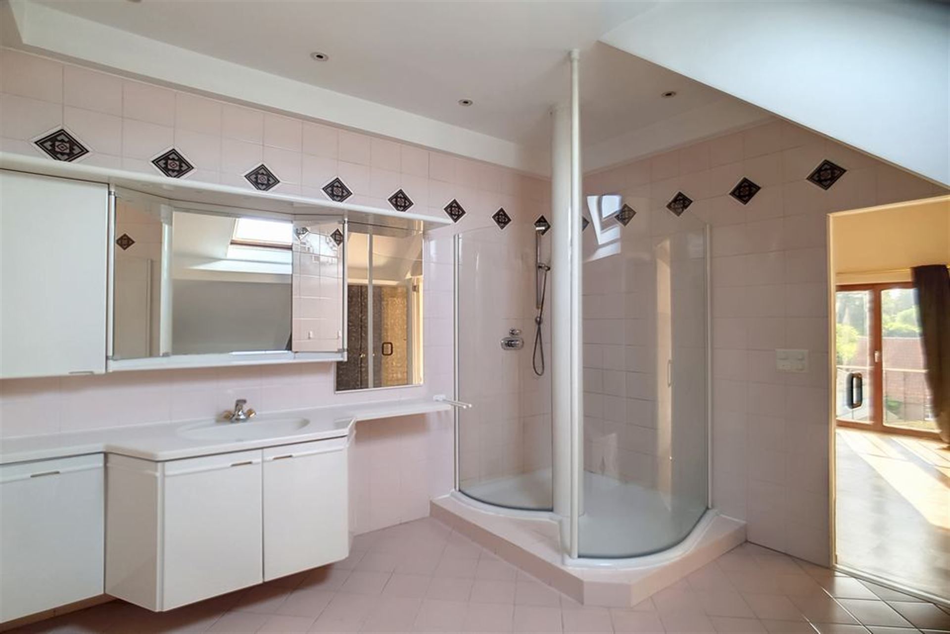 Zeer ruime duplex foto 11