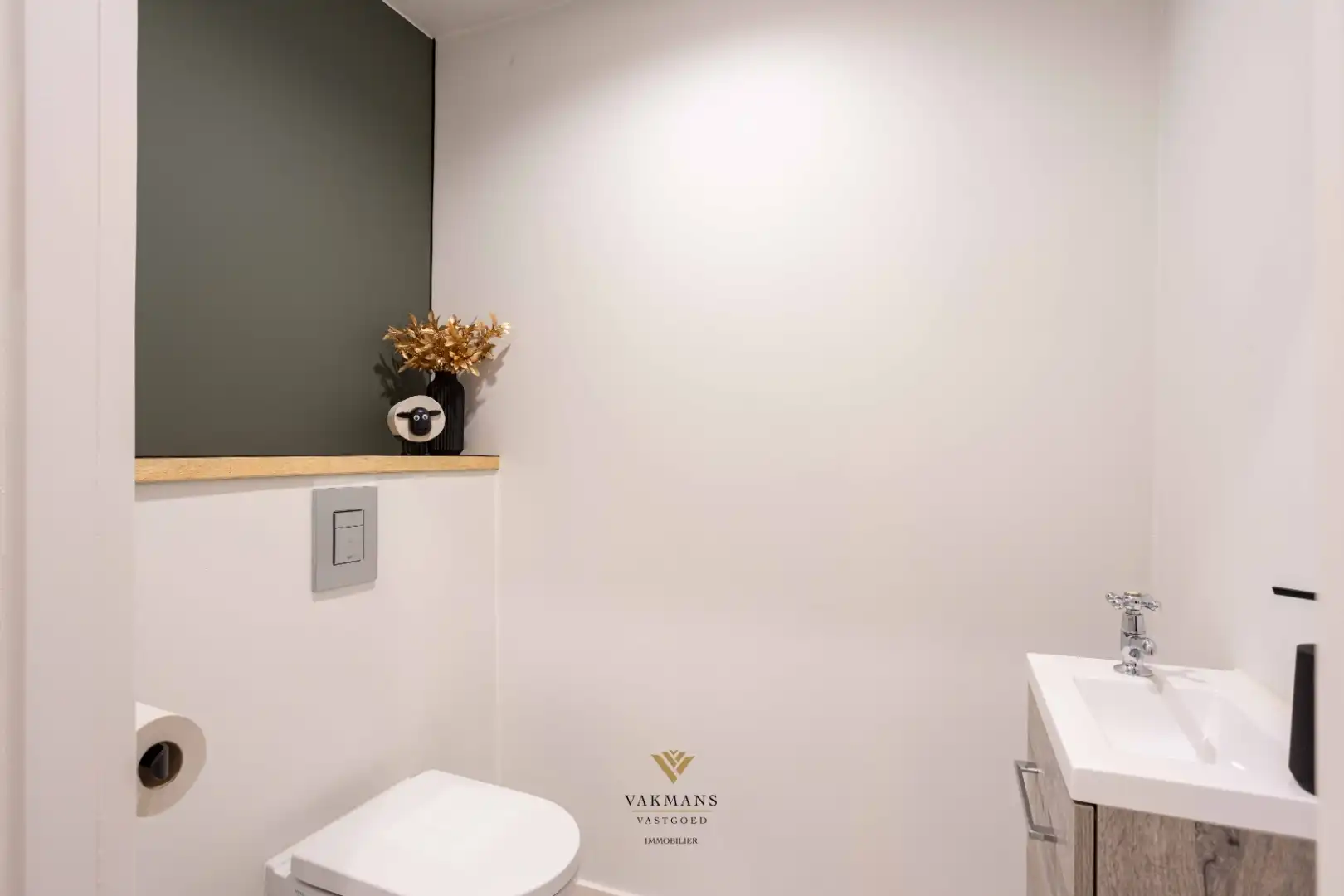 Prachtige gerenoveerde woning met 3 slaapkamers en tuin foto 14