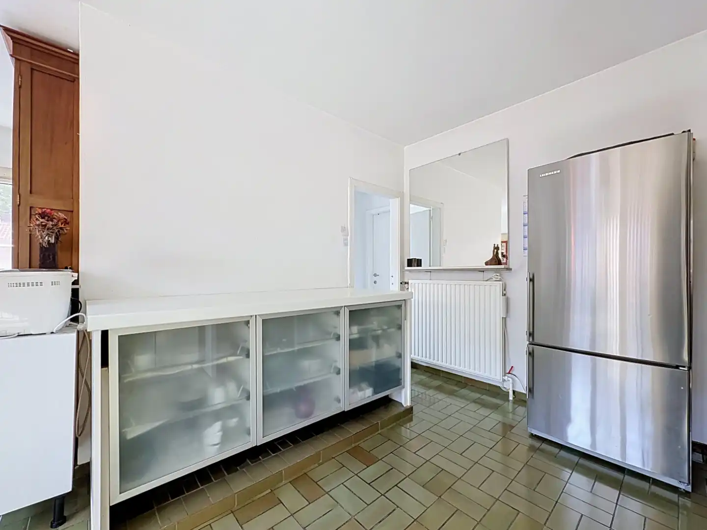 Ruime en zongerichte woning te koop te Wulpen. foto 7