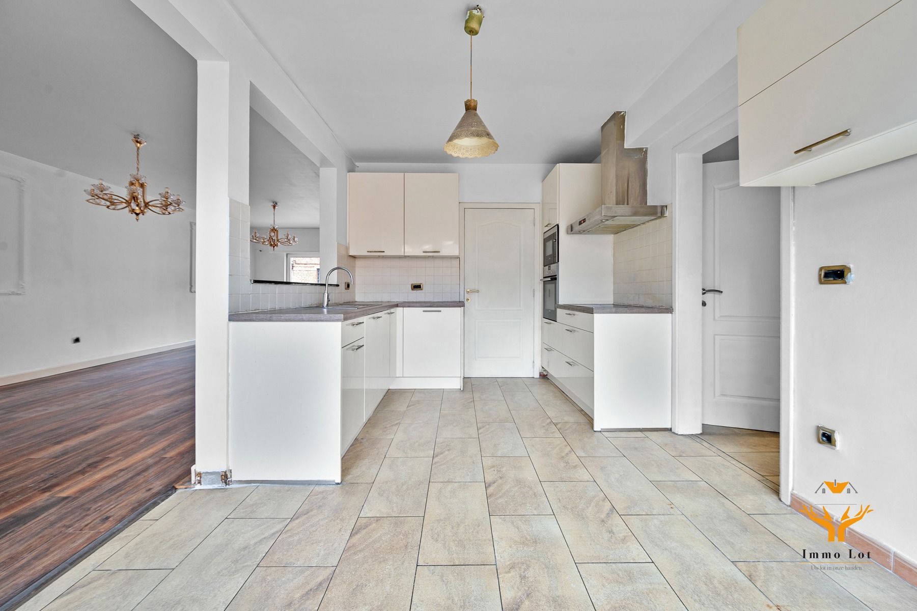 Appartement met ruim terras op centrale ligging foto 4