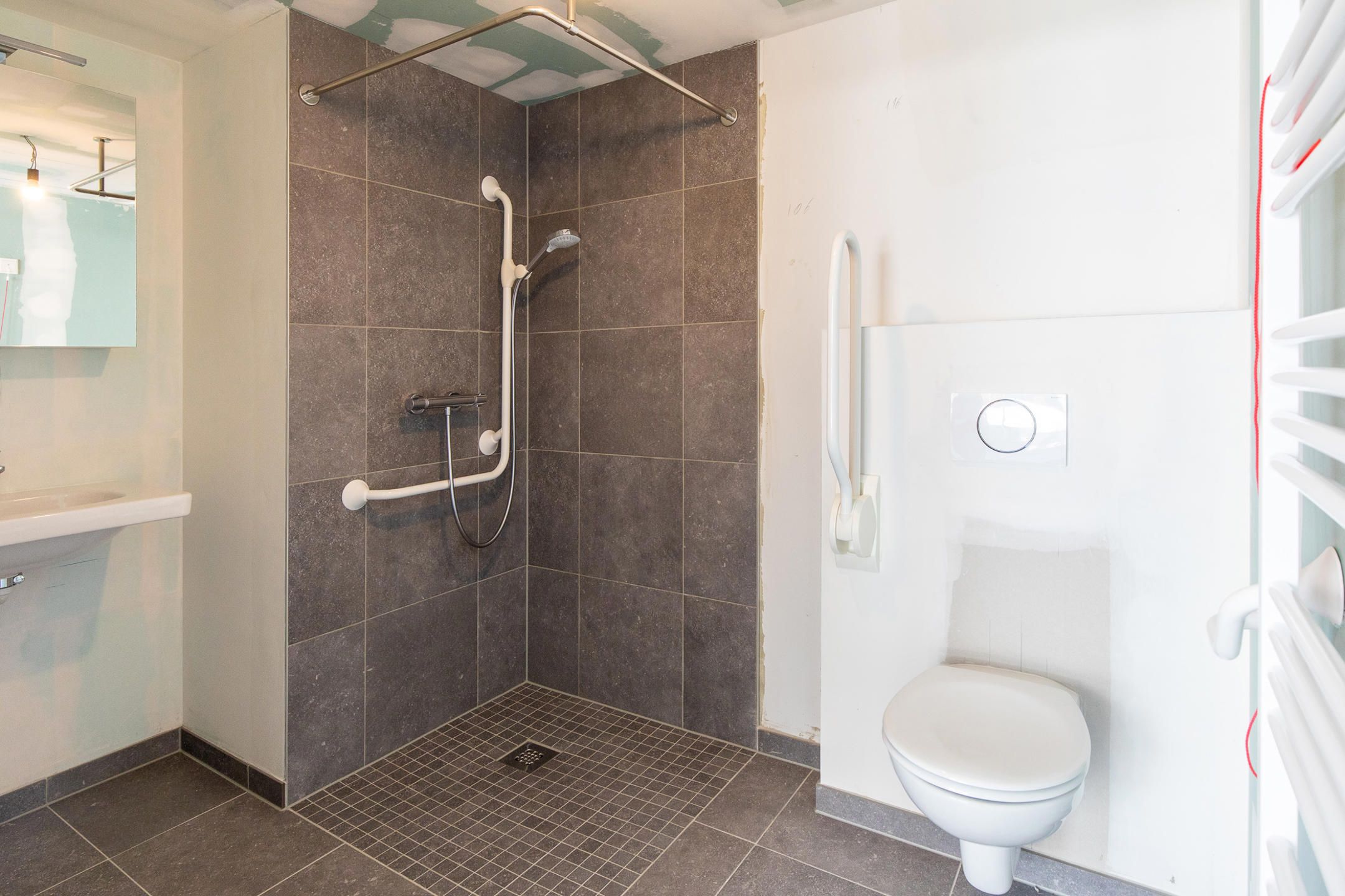 ASSISTENTIEWONING, 1 SLAAPKAMER, RUIM TERRAS foto 4