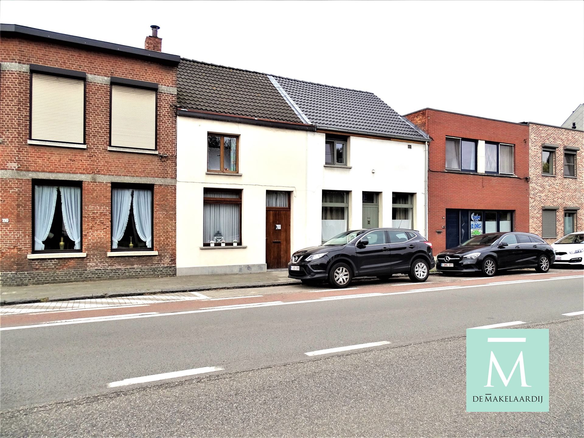 Charmante woning met 2 slaapkamers en leuk terrasje op toplocatie! foto {{pictureIndex}}