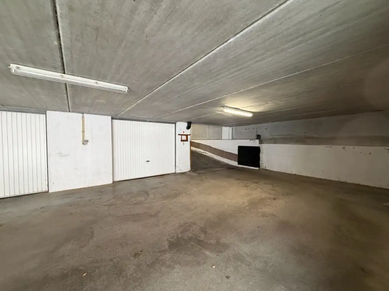 Instapklaar appartement met groot terras en twee slaapkamers. Garage bij te huren in hetzelfde gebouw. foto 23