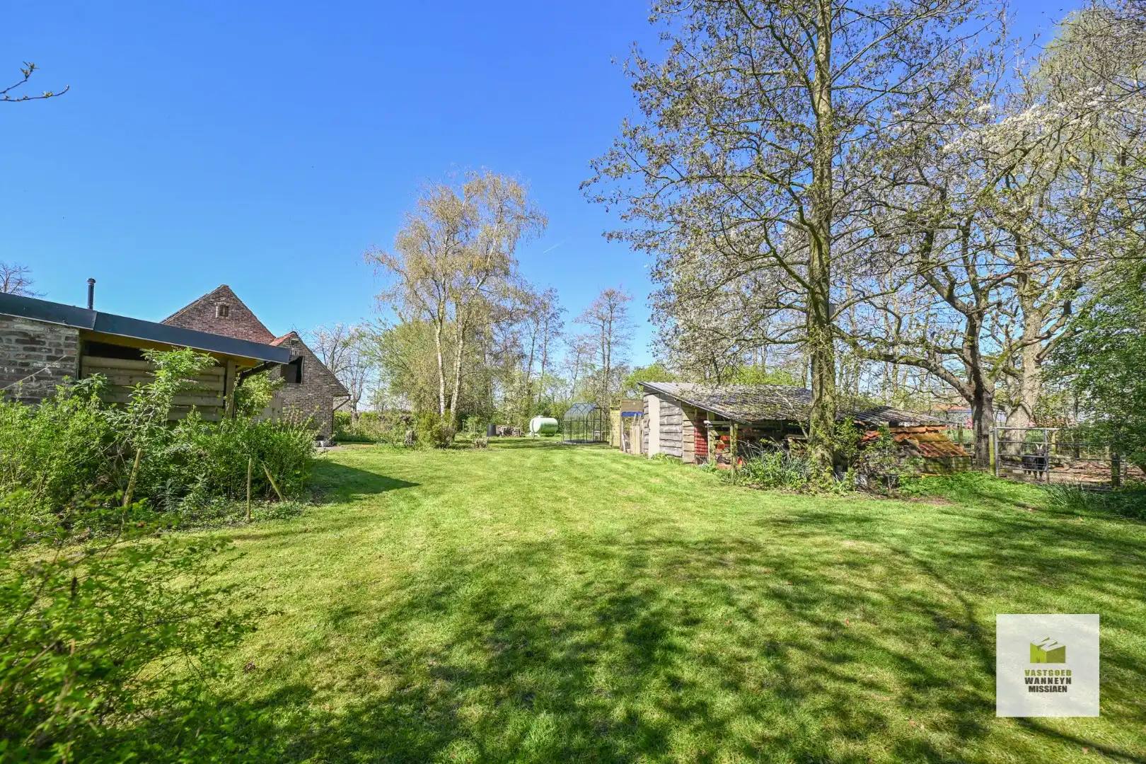 Landelijke gerenoveerde woning op 9.500 m2 met 3 slaapkamers en landelijk vergezicht foto 14