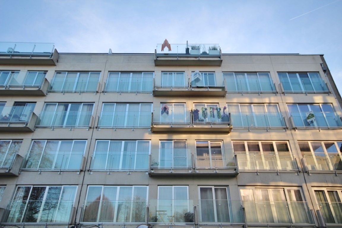 Ruim appartement met 3 slaapkamers  in het stadscentrum foto 30