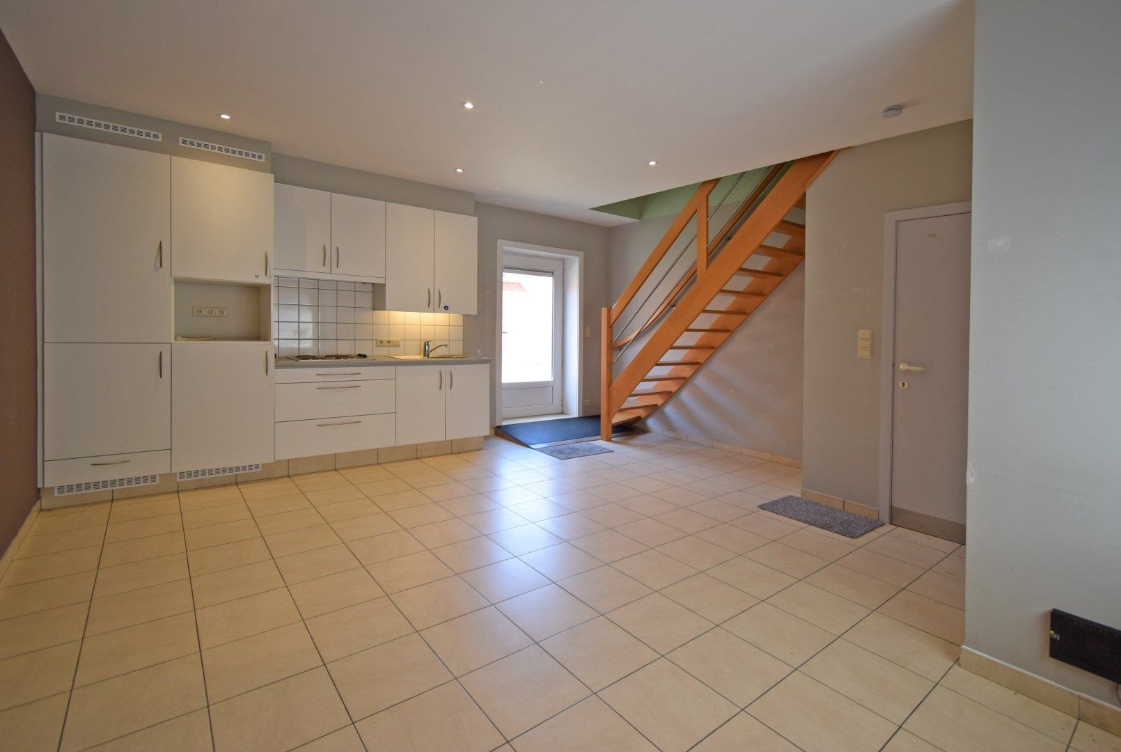 Uniek wooncomplex als geheel te huur in centrum Lichtervelde foto 13