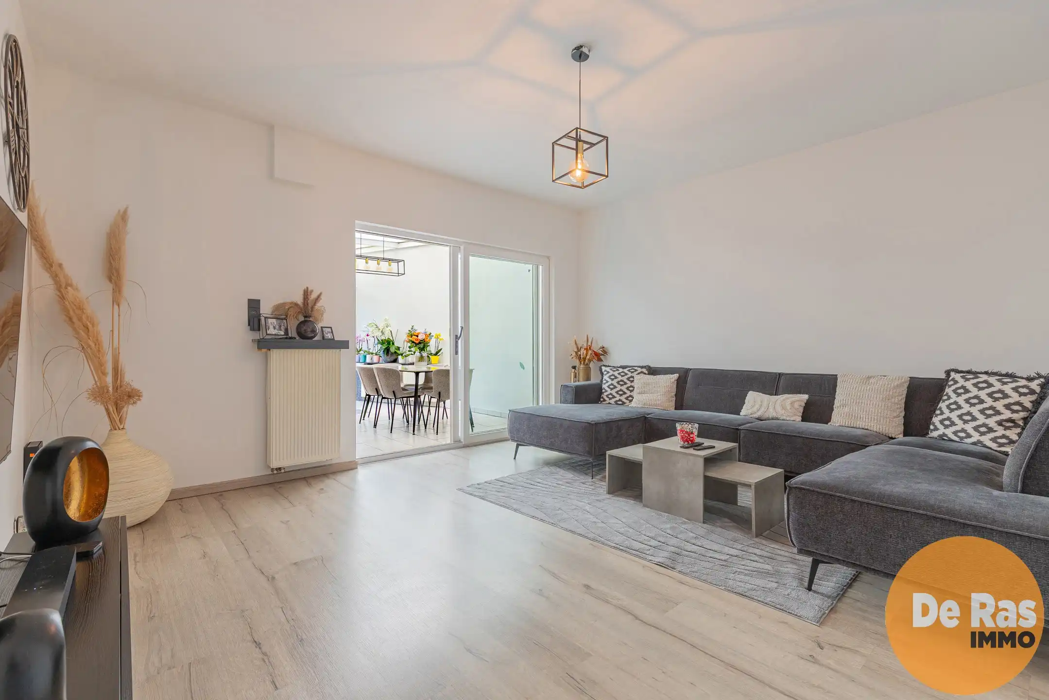 AALST – Centraal gelegen rijwoning met zuidwestgerichte tuin foto 3