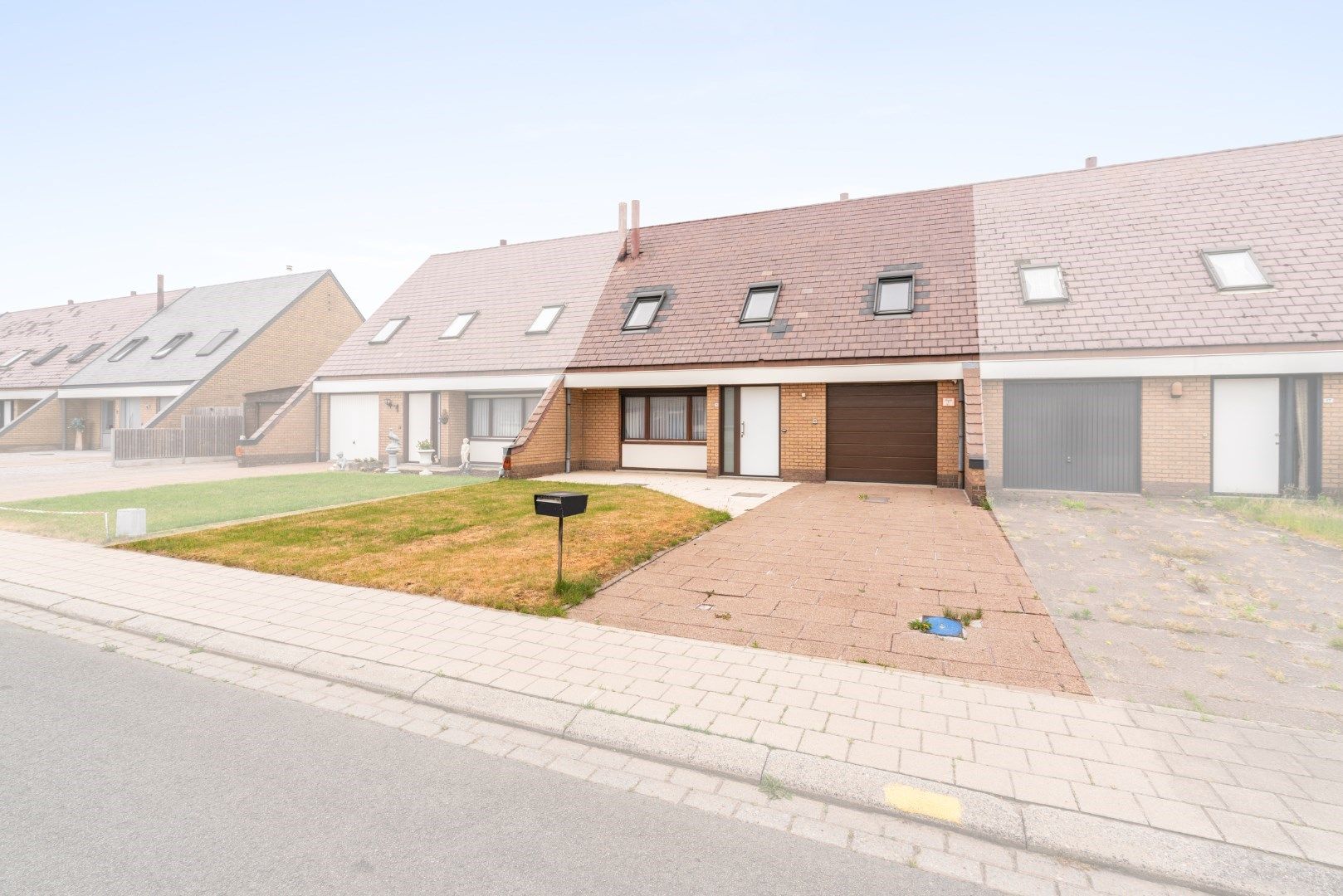 VERZORGDE WONING IN RUSTIGE WIJK foto 2