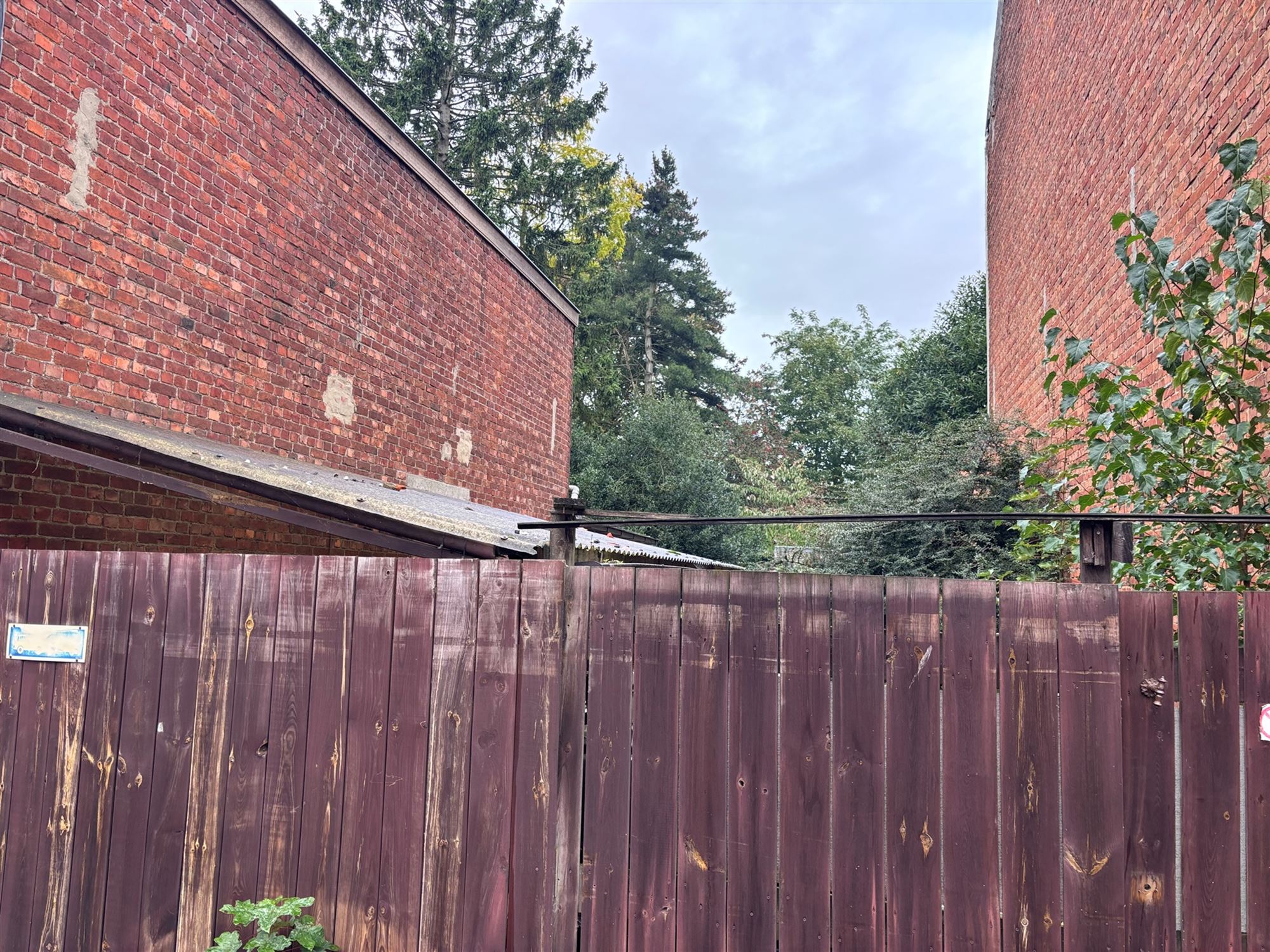 bouwgrond op rustige locatie te koop foto {{pictureIndex}}