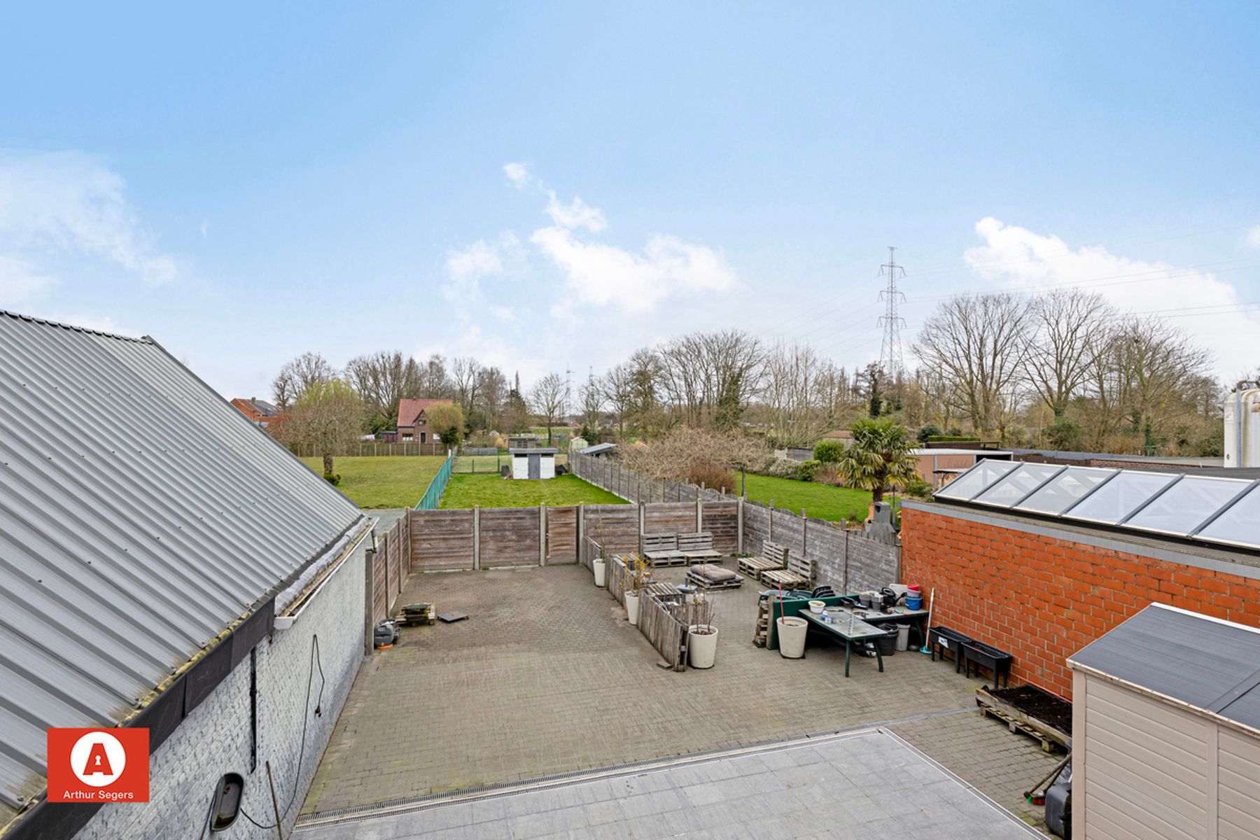 Ruime woning met handelsruimte op topligging in Malderen  foto 27
