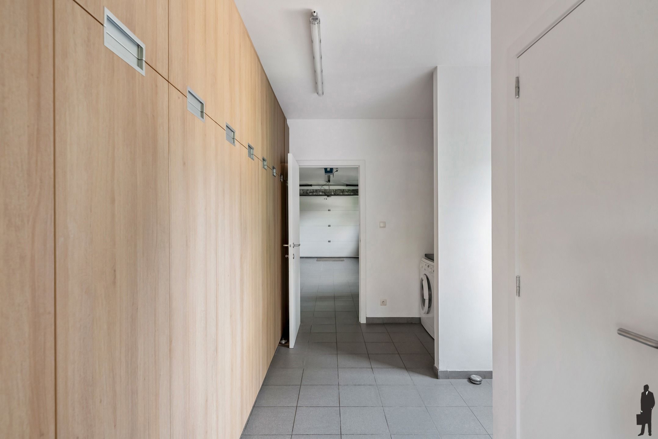 Instapklare woning met zwemvijver in Hoogstraten! foto 19