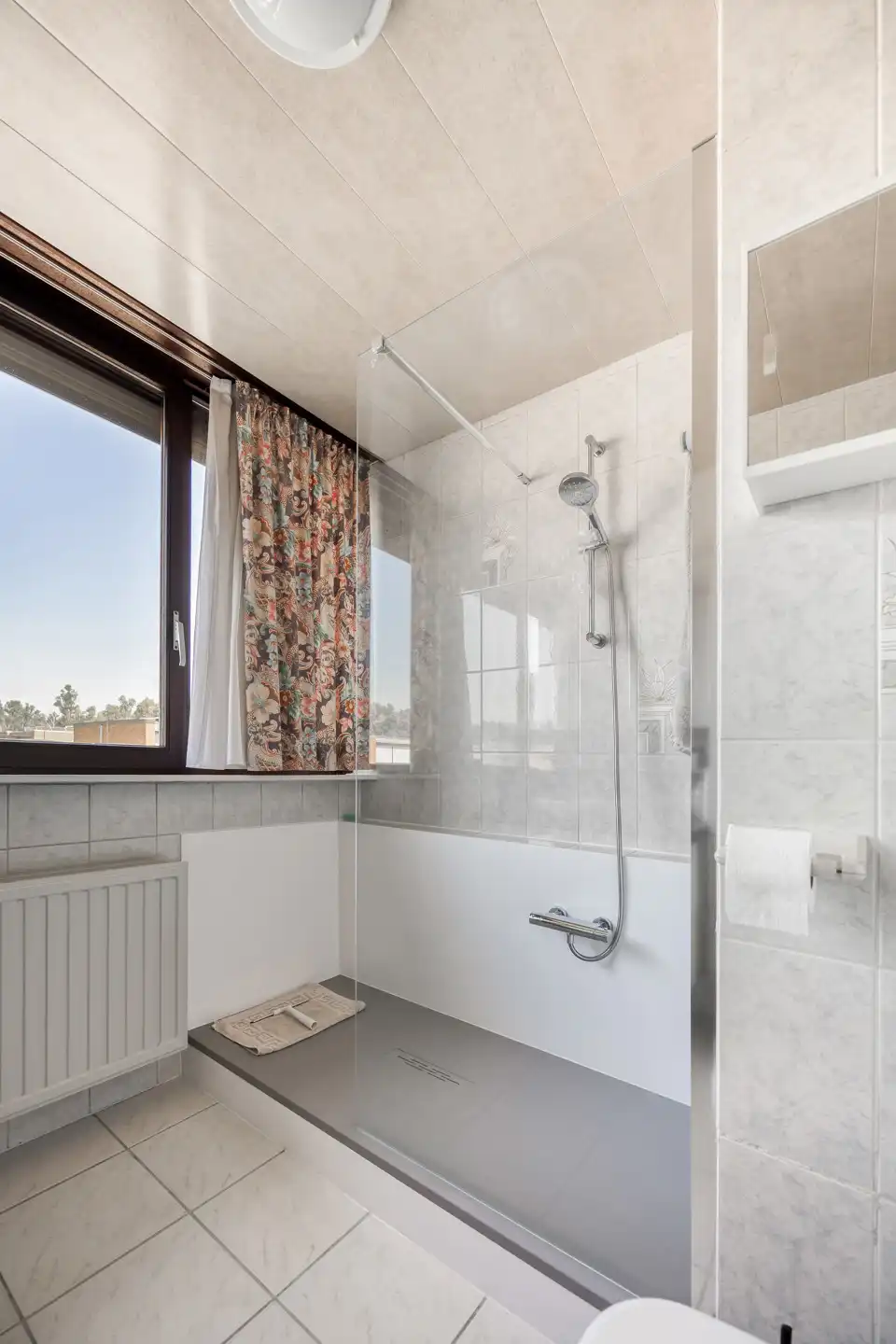 Bel-etage met veel potentieel in Polderstad foto 16