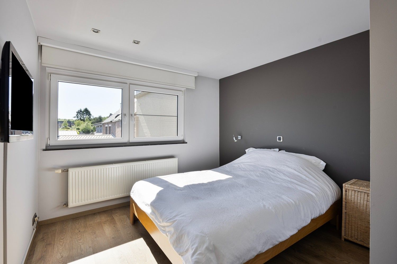 Stijlvol wonen in As: ruime, instapklare woning met tuin en garage foto 27
