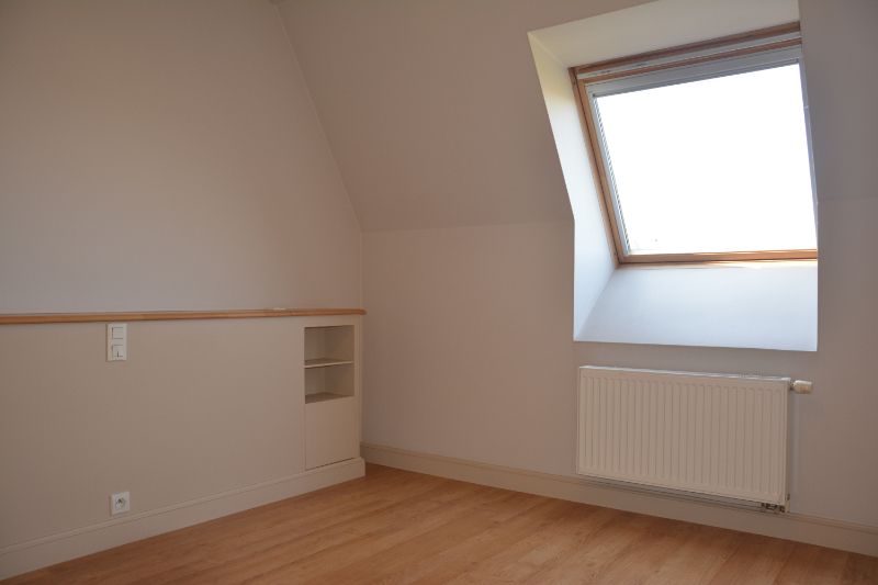 lichtrijk appartement te huur + garage op wandelafstand van centrum Waregem foto 7