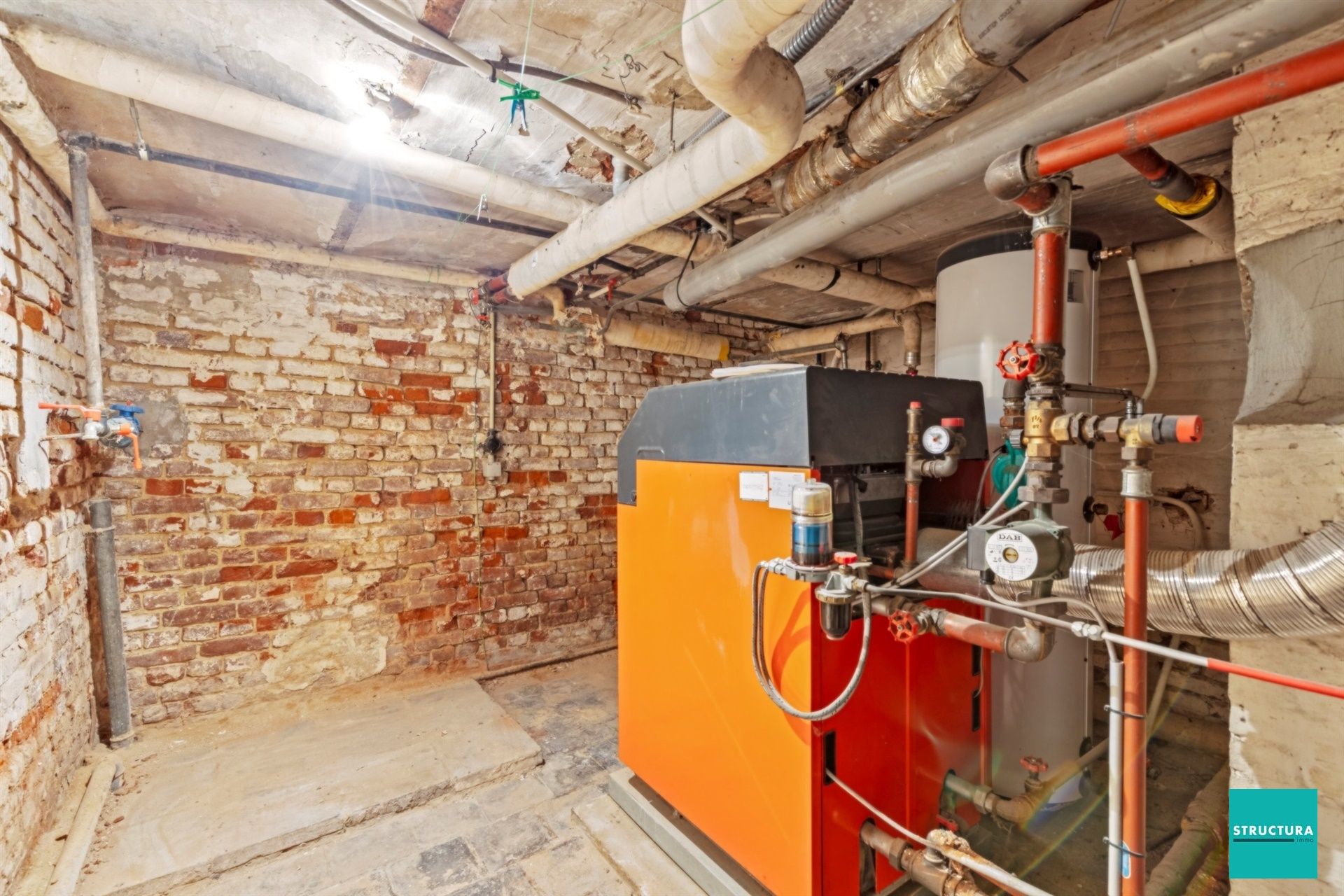 Prachtige burgerwoning in het centrum foto 19
