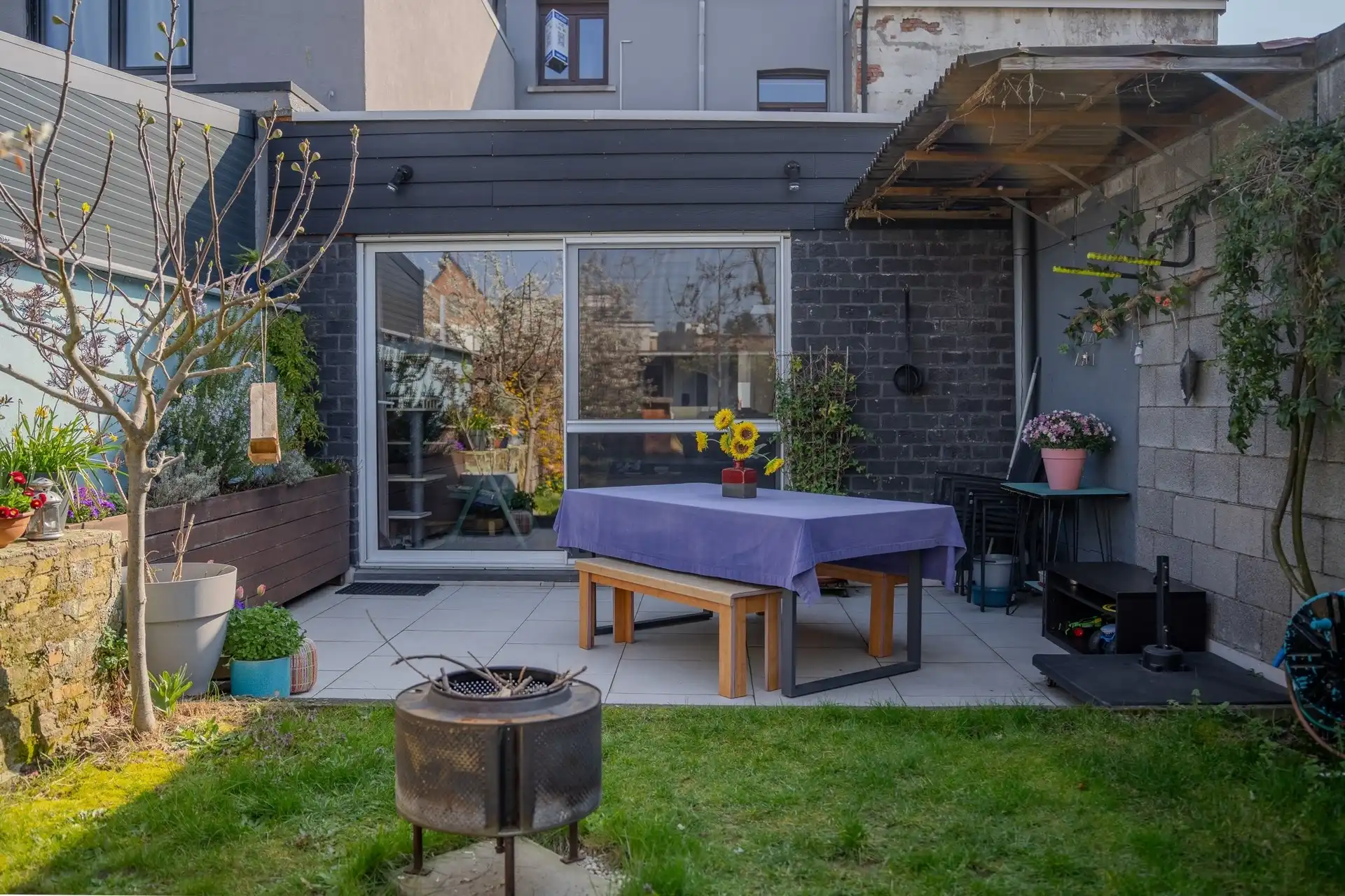 Instapklare en energiezuinige eengezinswoning met 3 slaapkamers, zuid-west tuin en mog. tot garage.  foto 26
