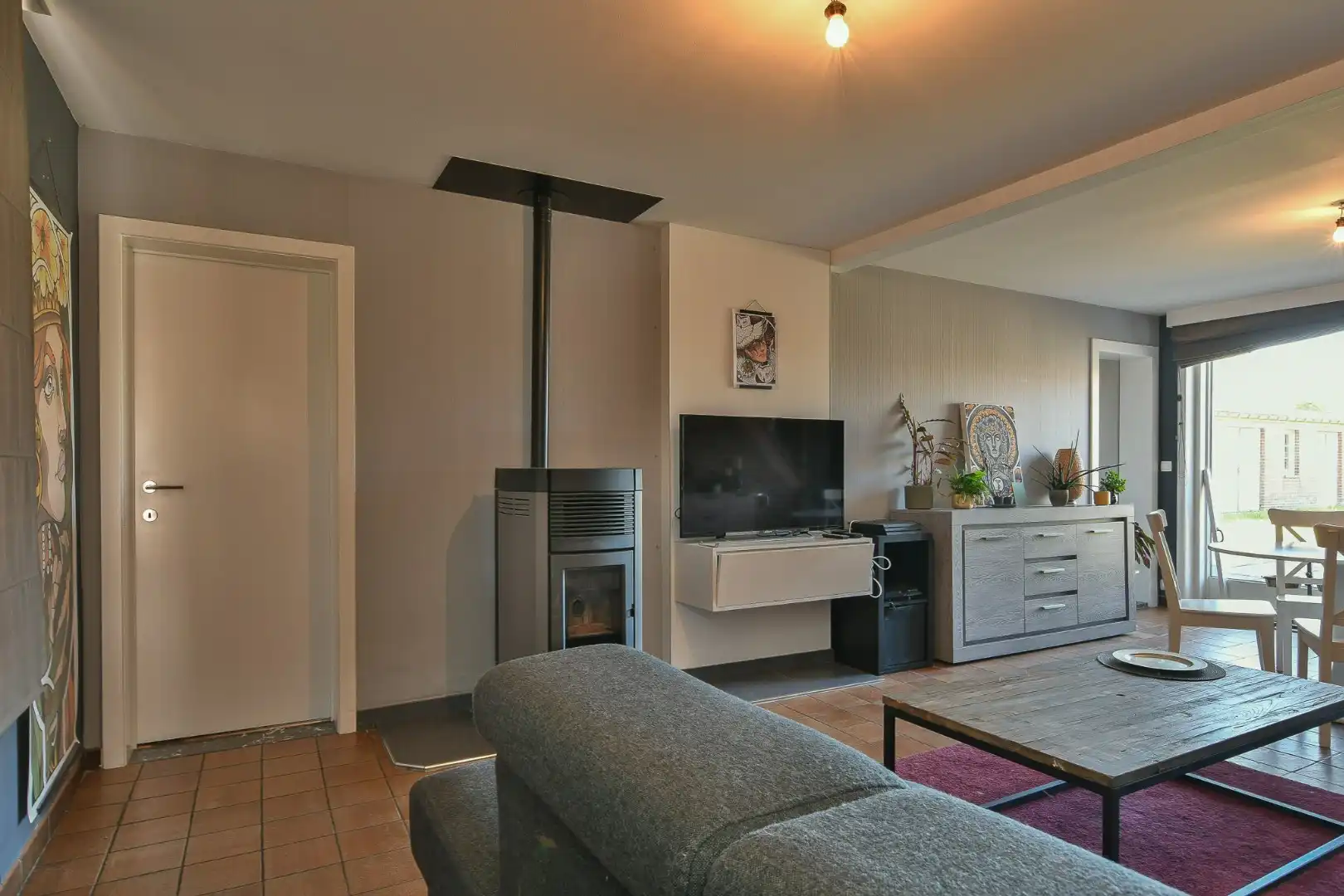 Charmante alleenstaande woning op een perceel van 1.082 m² foto 3