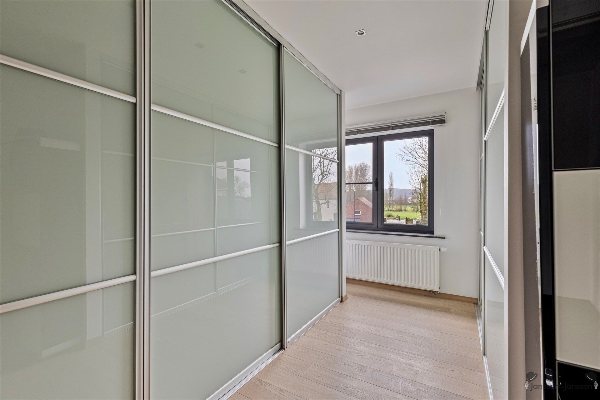 Exclusieve gerenoveerde woning foto 13