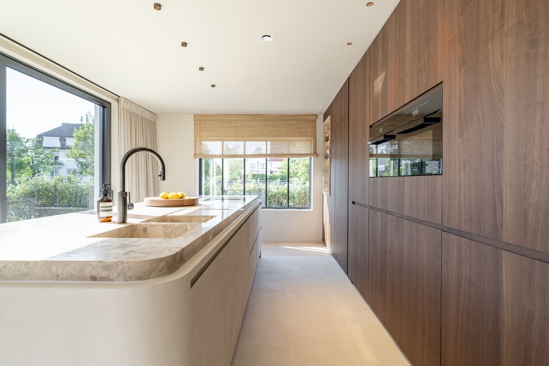 Exclusief: Stijlvolle renovatie op een toplocatie in Duinbergen foto 17