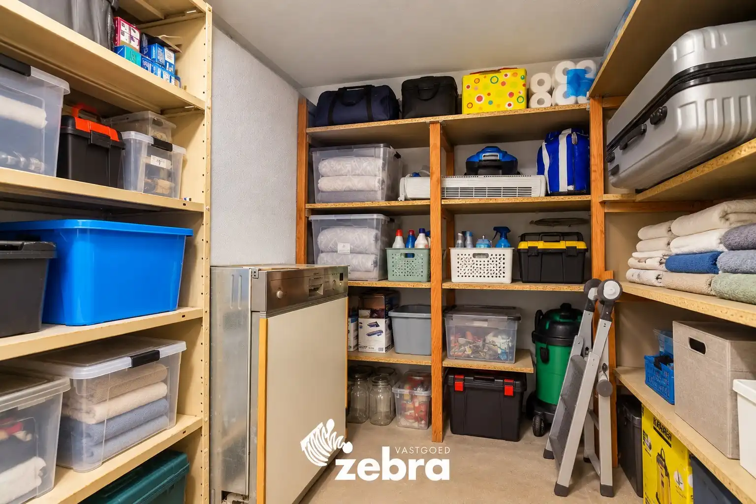 Gerenoveerd appartement met 2 slaapkamers in centrum Tielt! foto 13