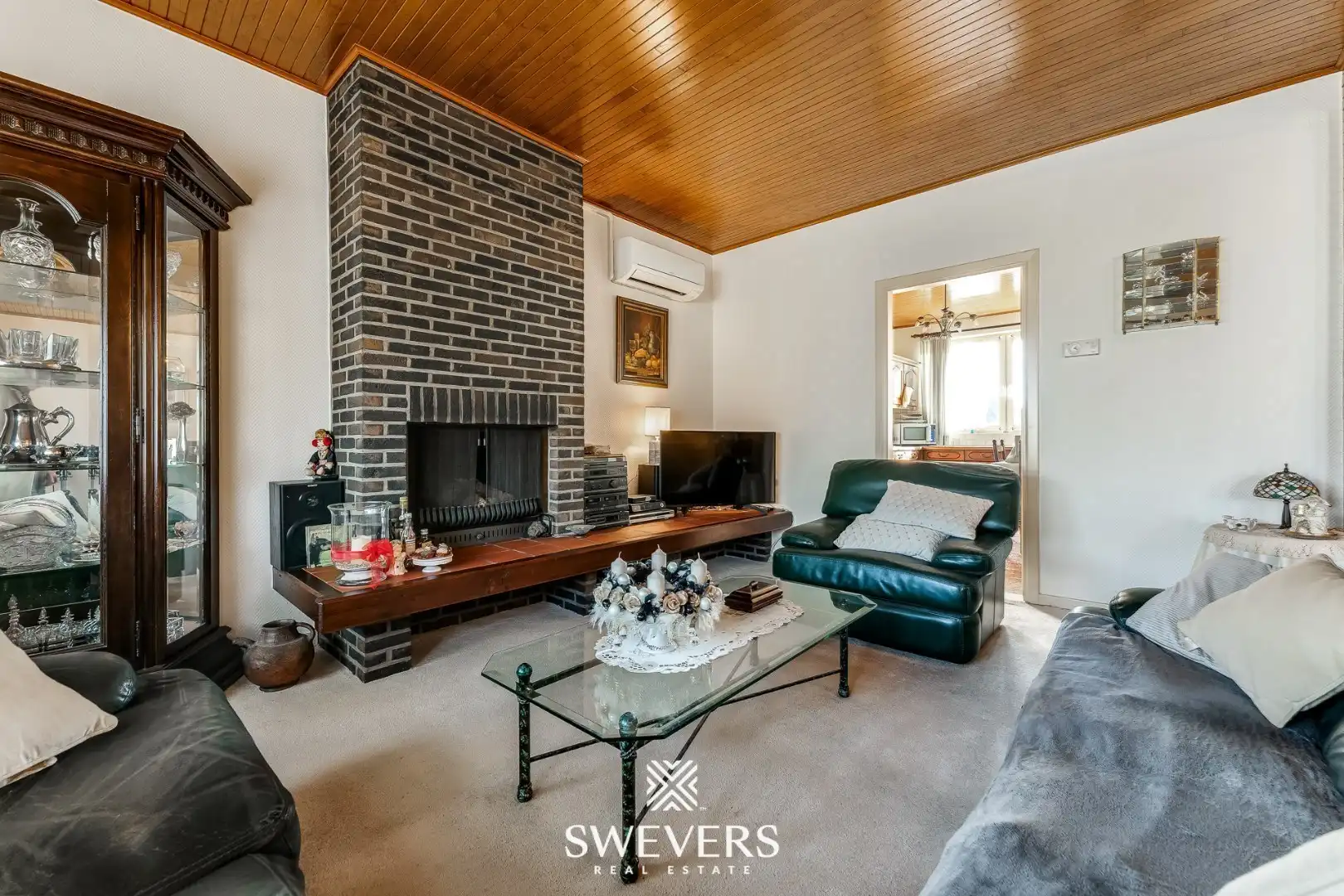 Duplex-appartement met handelsruimte, terras en tuin op toplocatie Riemst foto 4