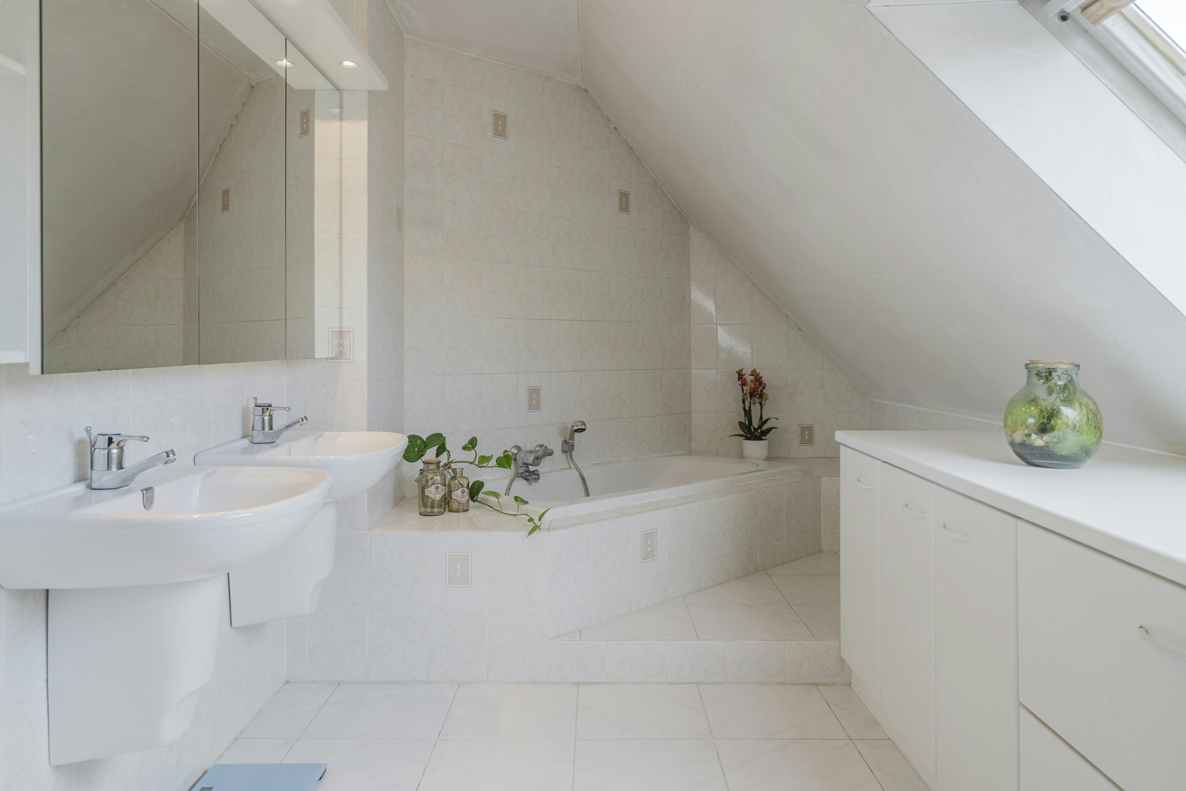 Alleenstaand huis met 4 kamers te koop in Waregem foto 16