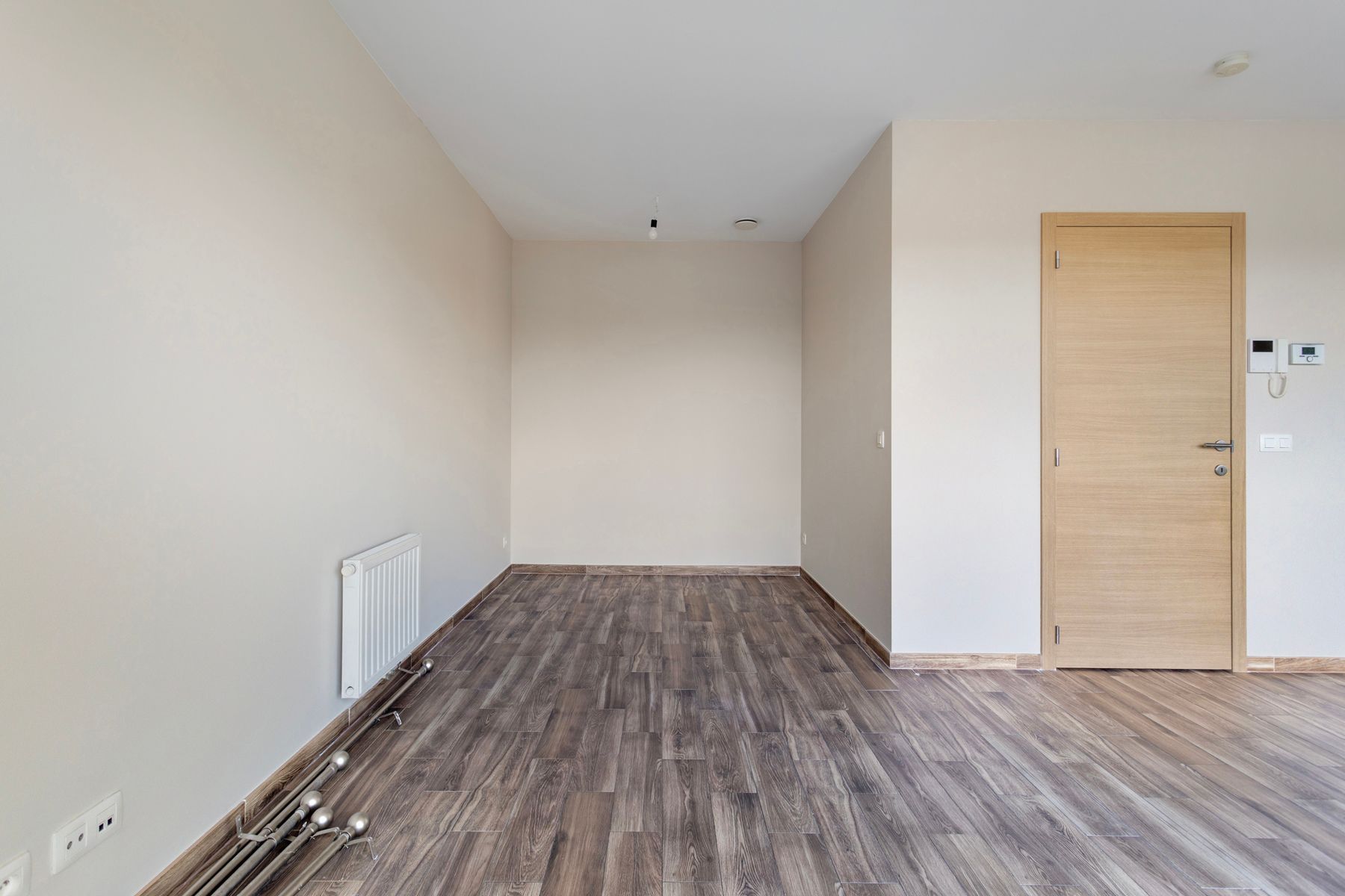 Appartement met 2 kamers, zonnig terras, kelder & parking! foto 5