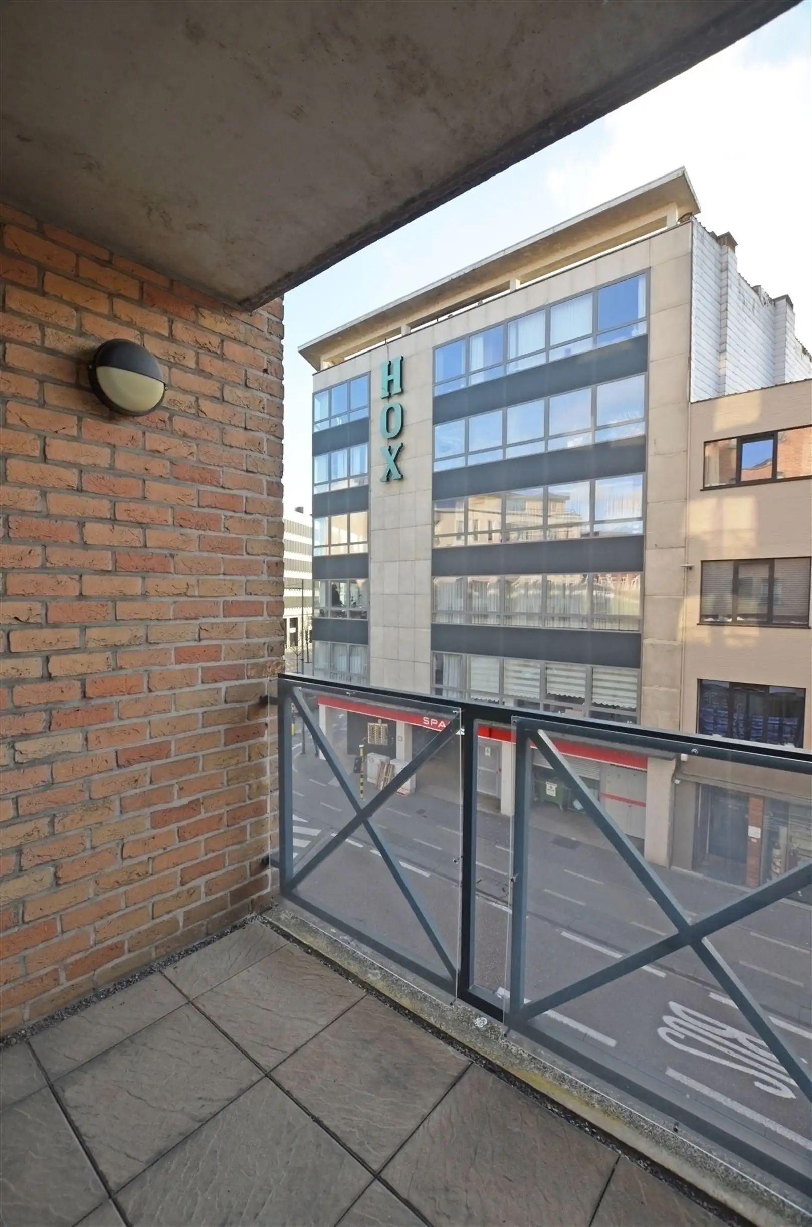 Ruim op te frissen appartement op wandelafstand van de stad foto 22