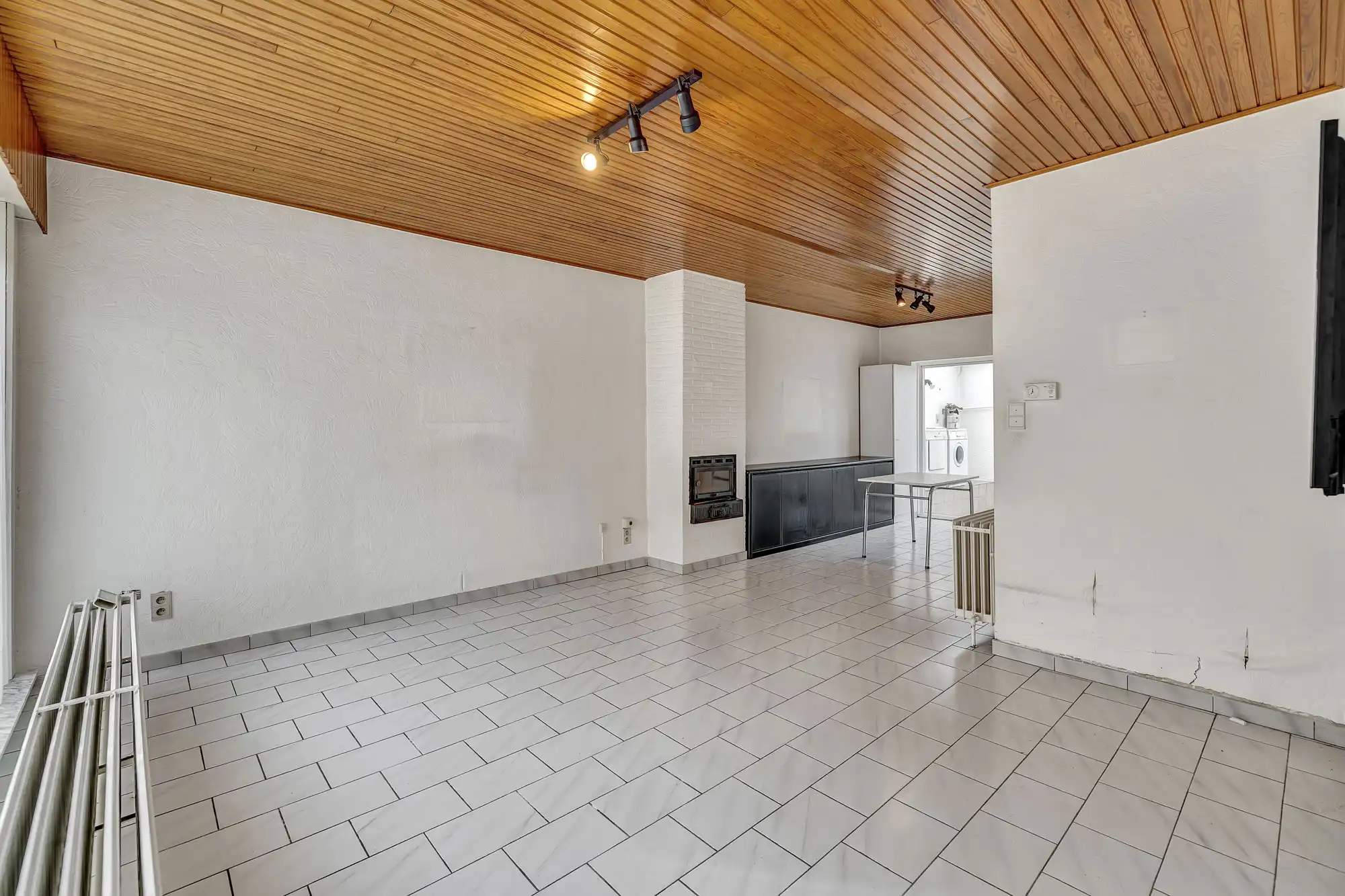 Te renoveren woning met veel potentieel nabij centrum foto 4