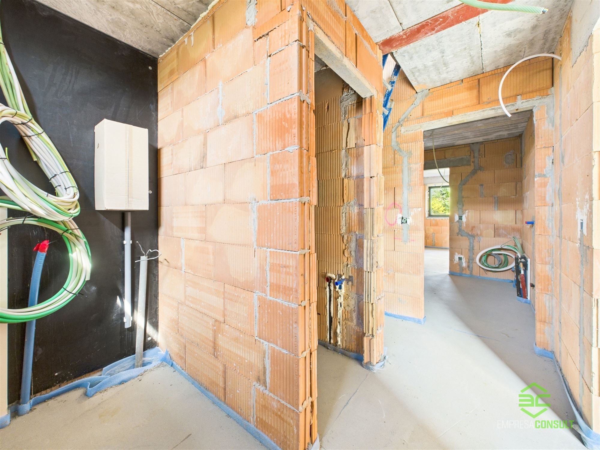Kwalitatief afgewerkte nieuwbouw met 4 slpk in Rummen! foto 8