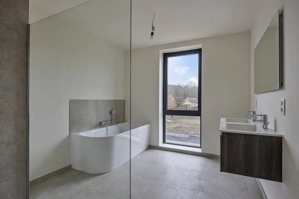 Rustig gelegen nieuwbouwwoning vlakbij het centrum van Balen foto 3