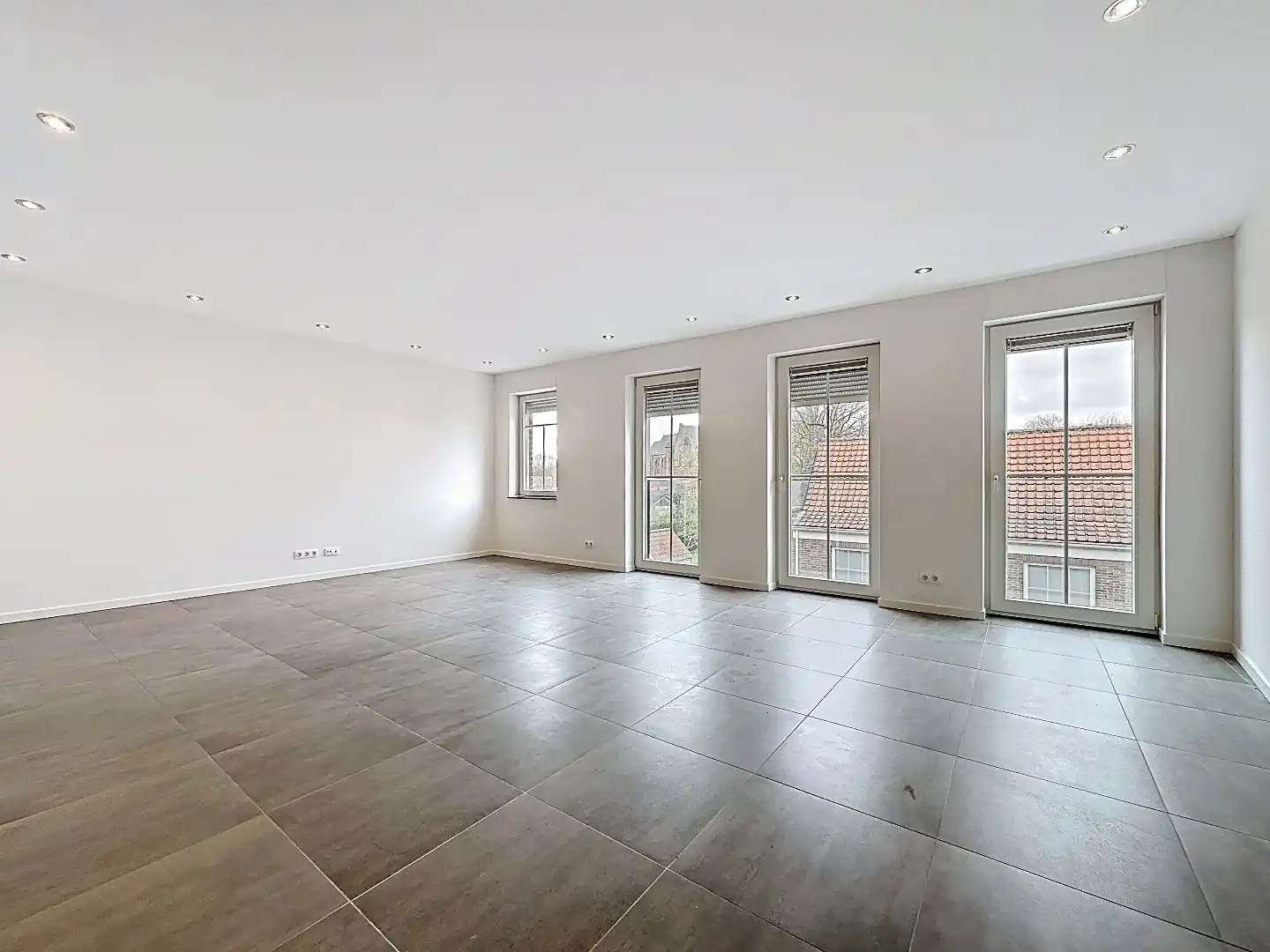 Instapklaar appartement met balkon en parkeerplaats in Aardenburg foto 6