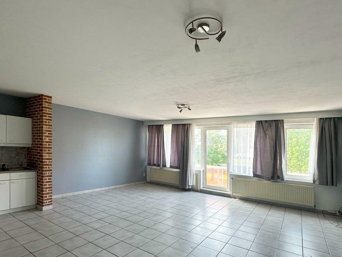 Appartement met 2 slaapkamers aan de vesten te Lier foto 2