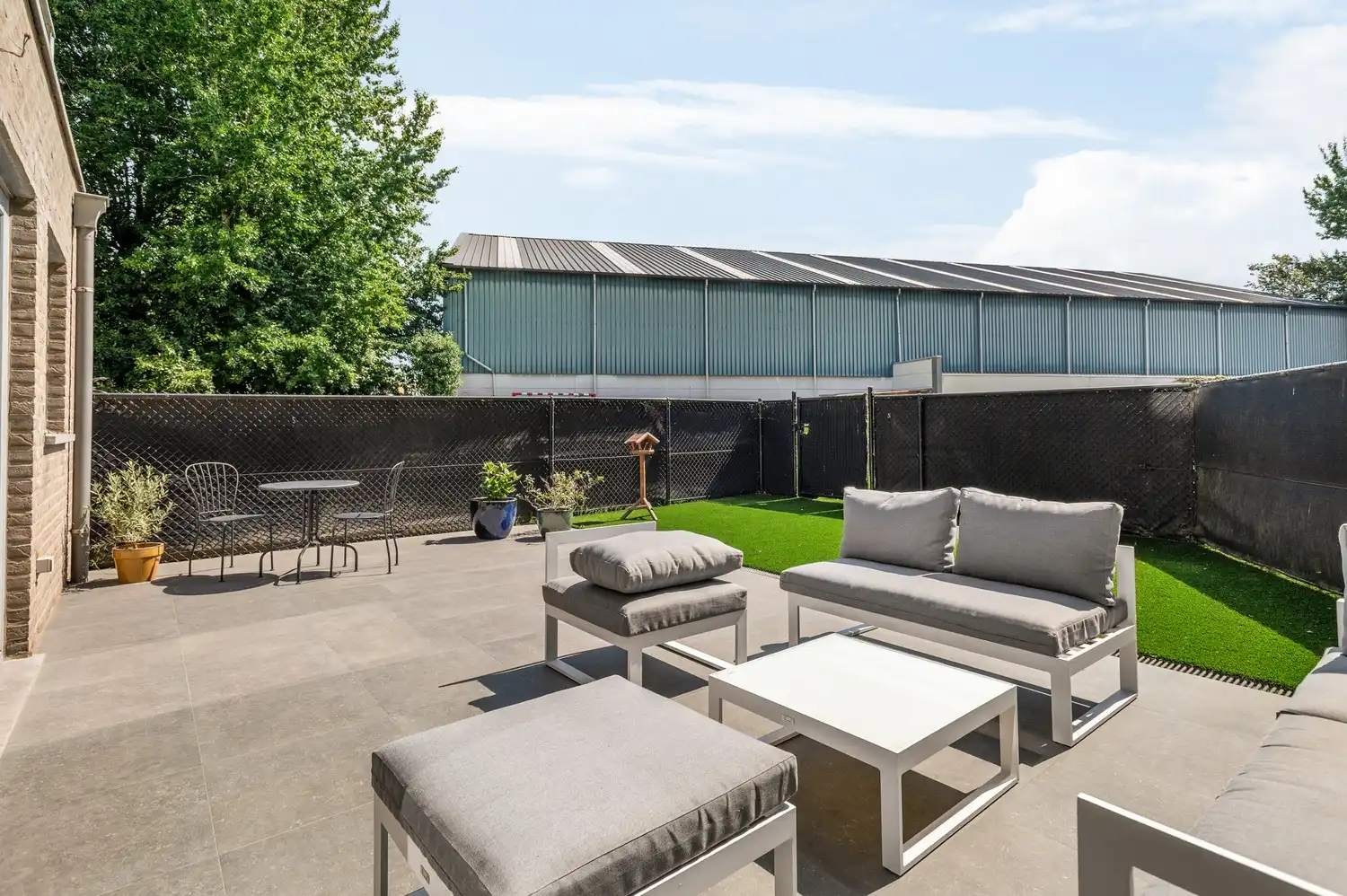 Instapklaar gelijkvloers appartement met 3 SLPK en een ruim tuin/terras in Antwerpen! foto 18