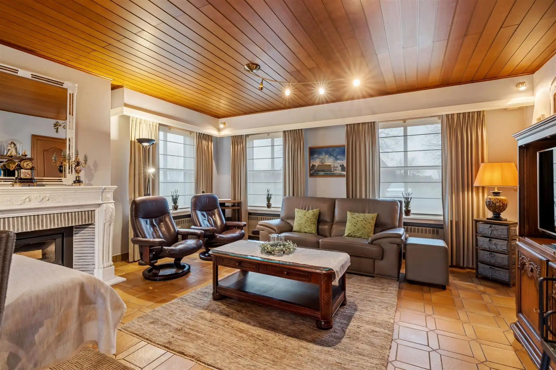 Charmante gezinswoning met 3 slaapkamers en inpandige garage foto 7