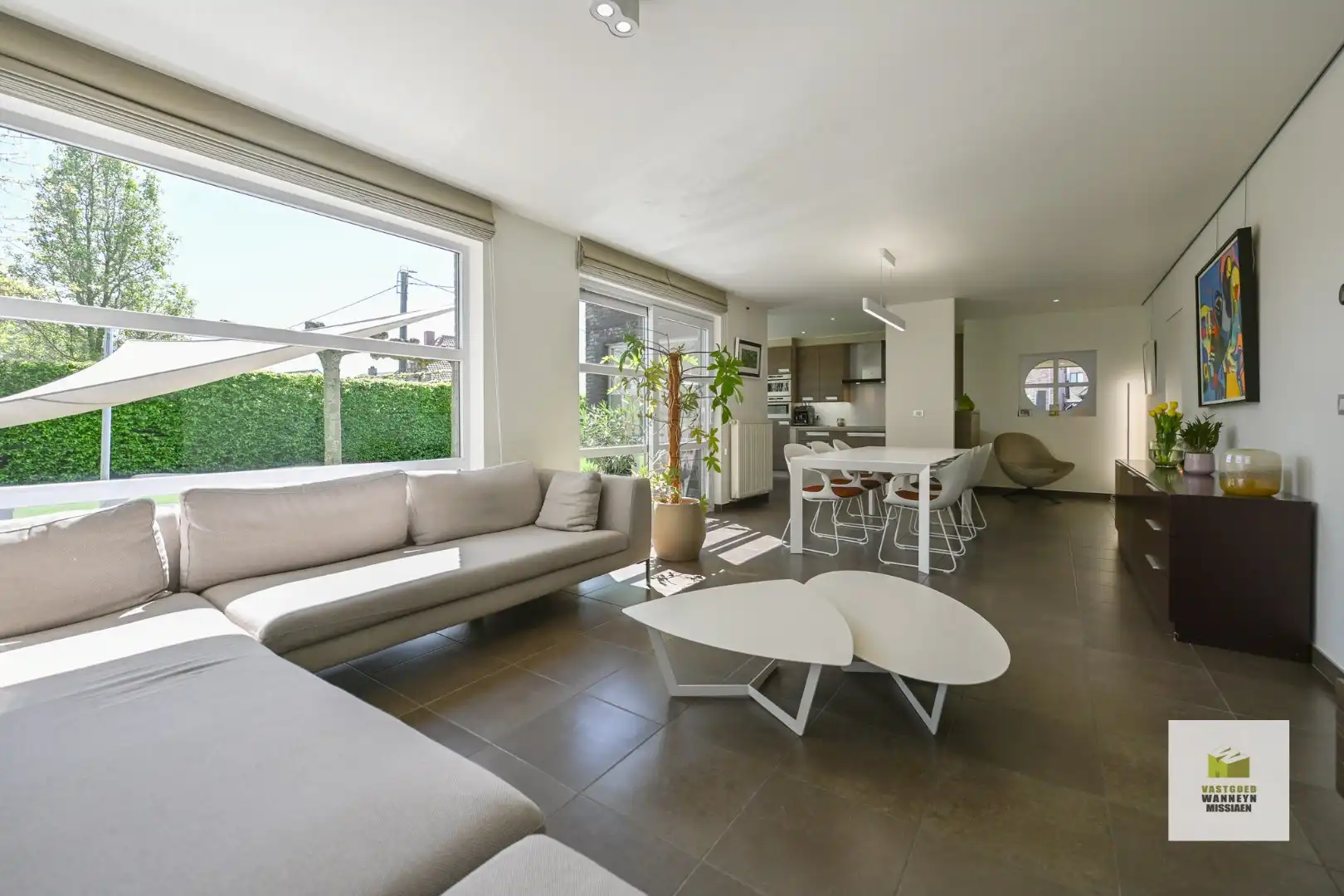 Energiezuinige alleenstaande woning met 5 slaapkamers op rustige ligging. foto 3