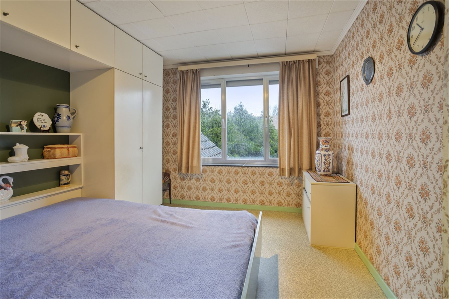 Halfopen bebouwing met 3 slaapkamers - op te frissen foto 13