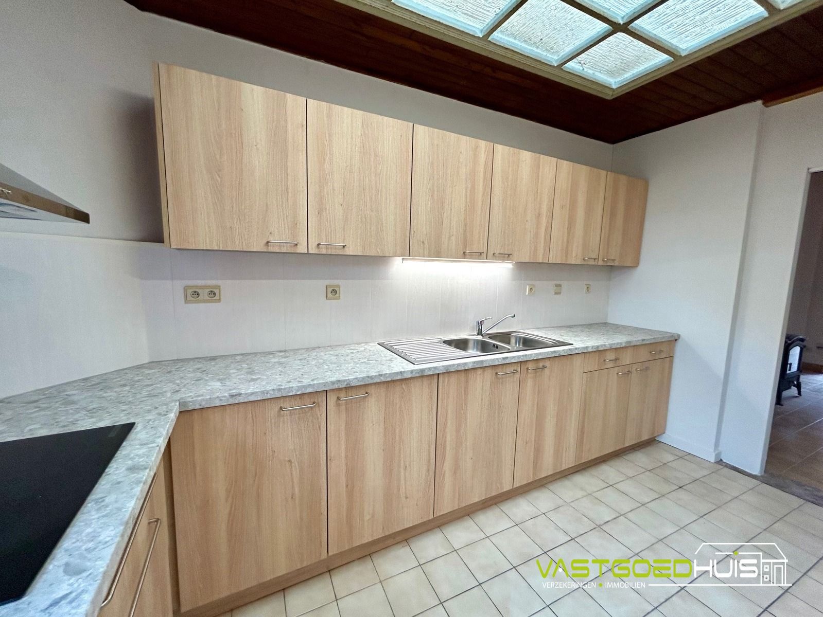 Vernieuwde stadswoning met 3 slaapkamers foto 9