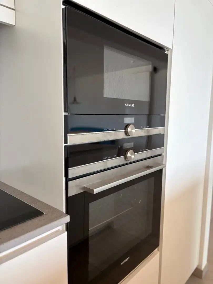 Ruim, luxueus gerenoveerd appartement op de Zeedijk in Koksijde  foto 5