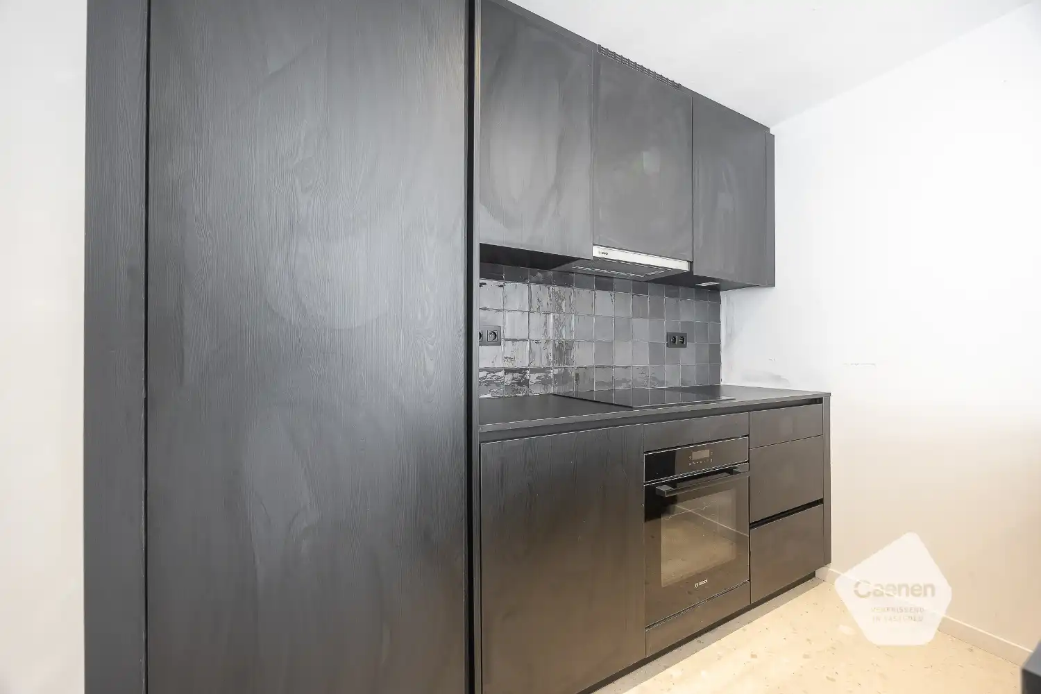 Gerenoveerd appartement te Mariakerke foto 6