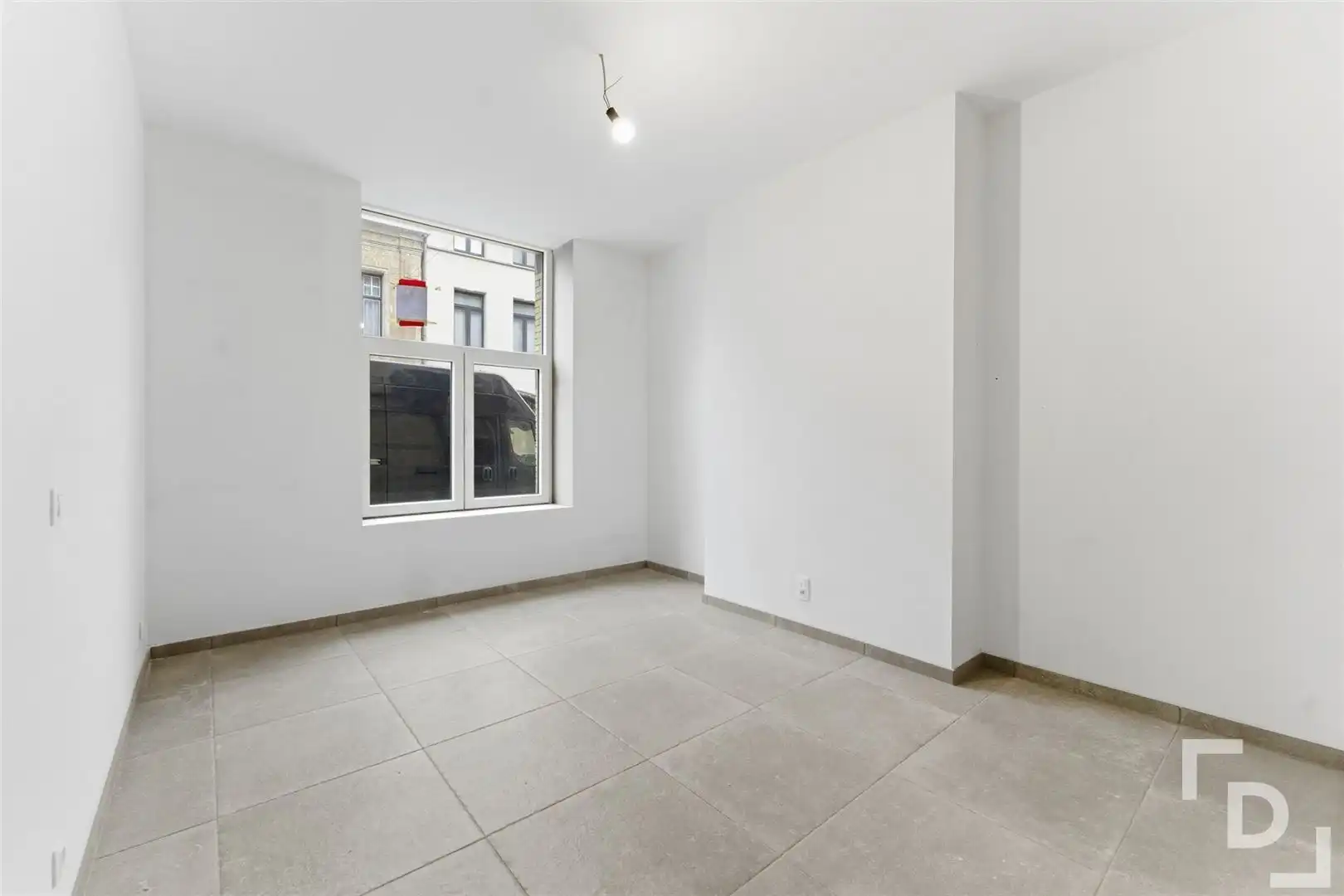 Instapklare nieuwbouwappartement te koop op toplocatie in centrum Ieper. foto 22