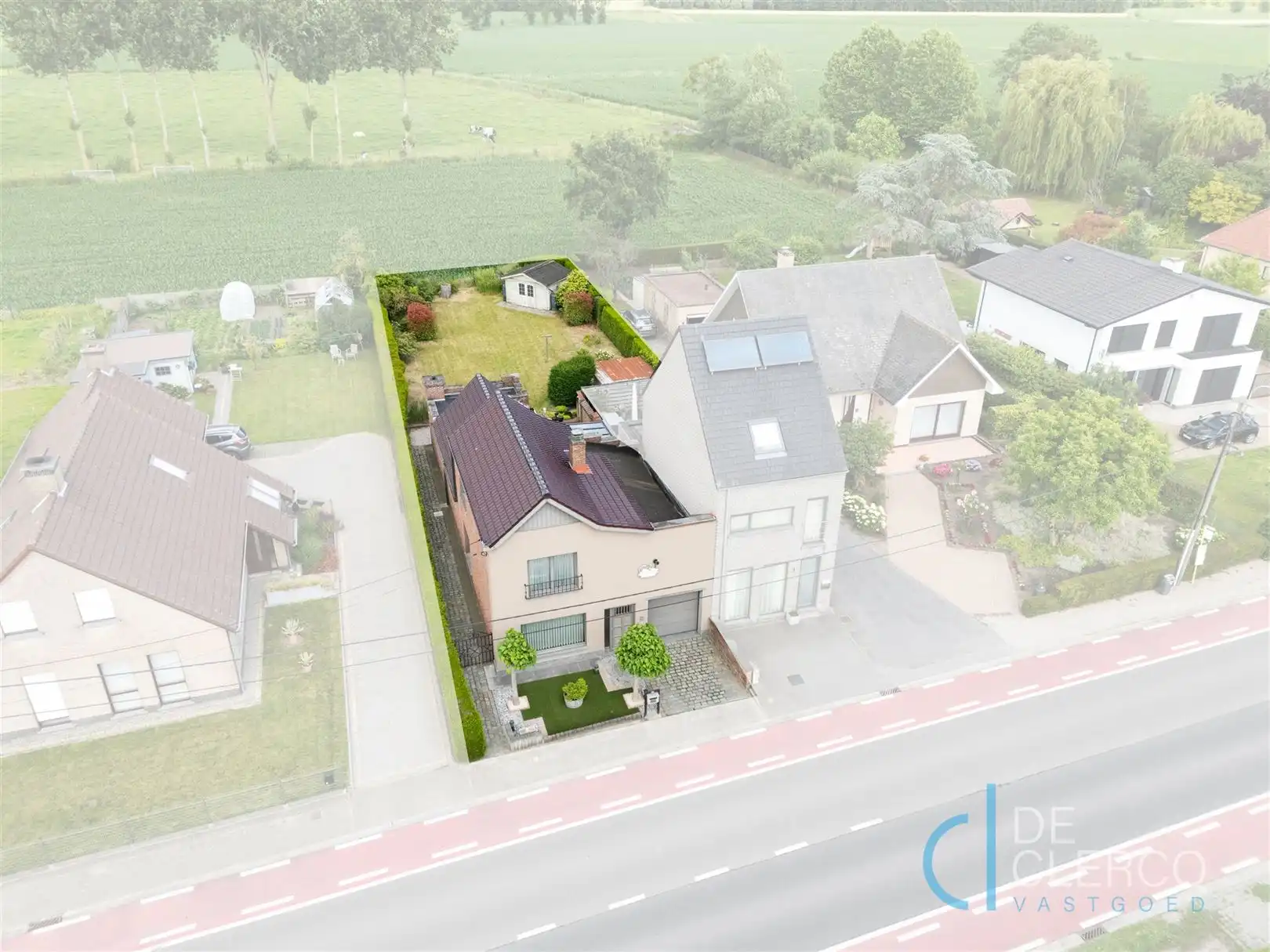 Woning met goed onderhouden tuin te koop in groot Lochristi! foto 16