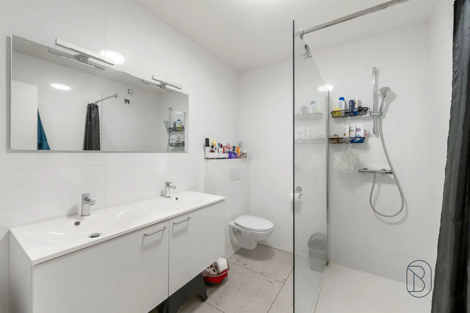 Kwalitatief 2-slaapkamerappartement met terras in Kortrijk foto 12