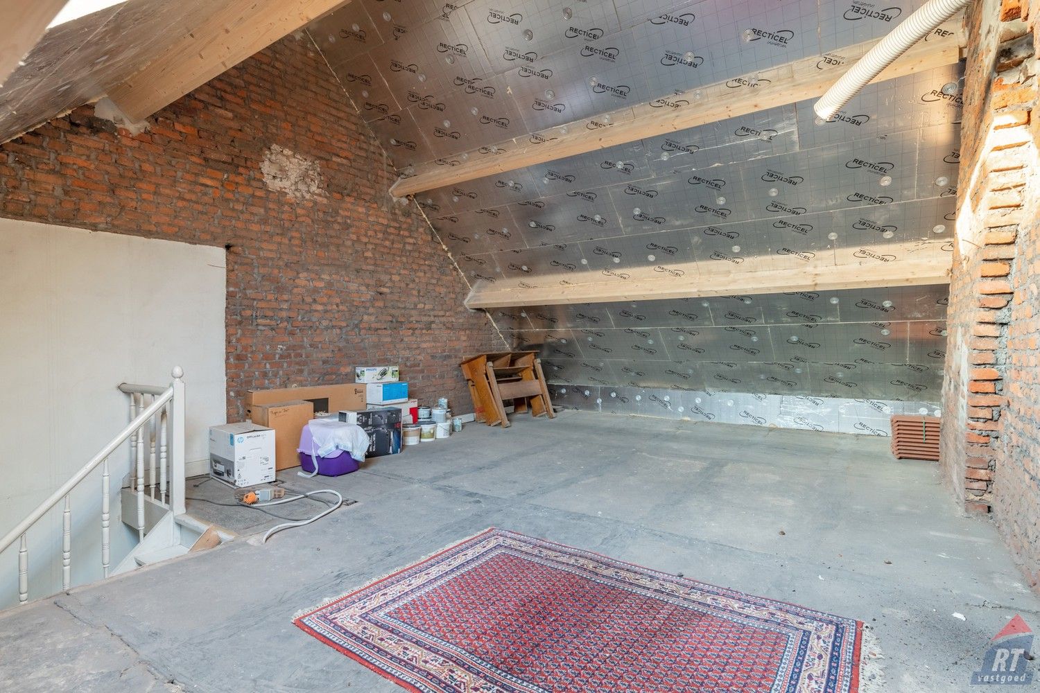 Gezellige en gerenoveerde rijwoning in het hart van Sint-Truiden foto 17