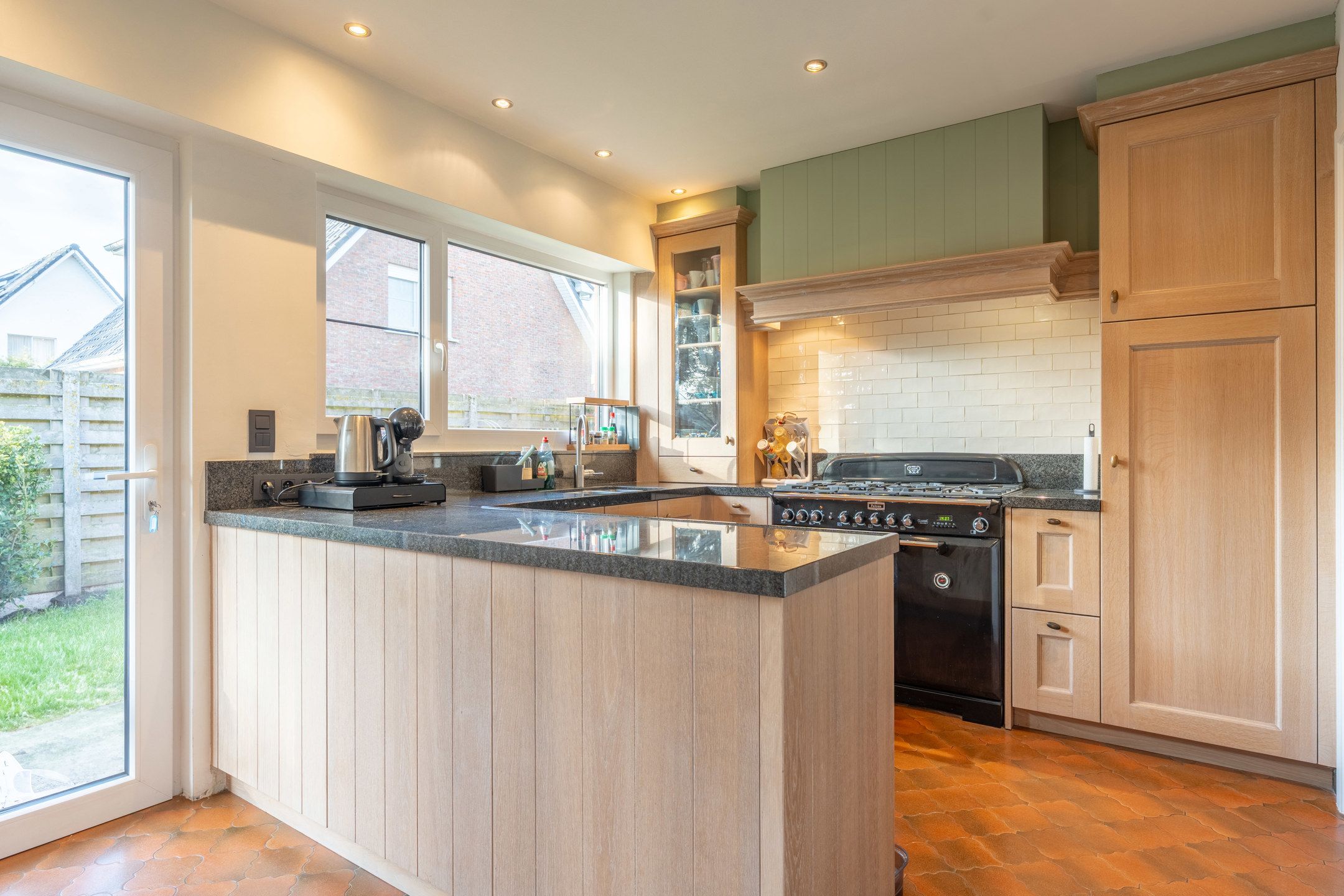 Instapklare woning met 3-4 slpks in rustige wijk te Turnhout foto 11