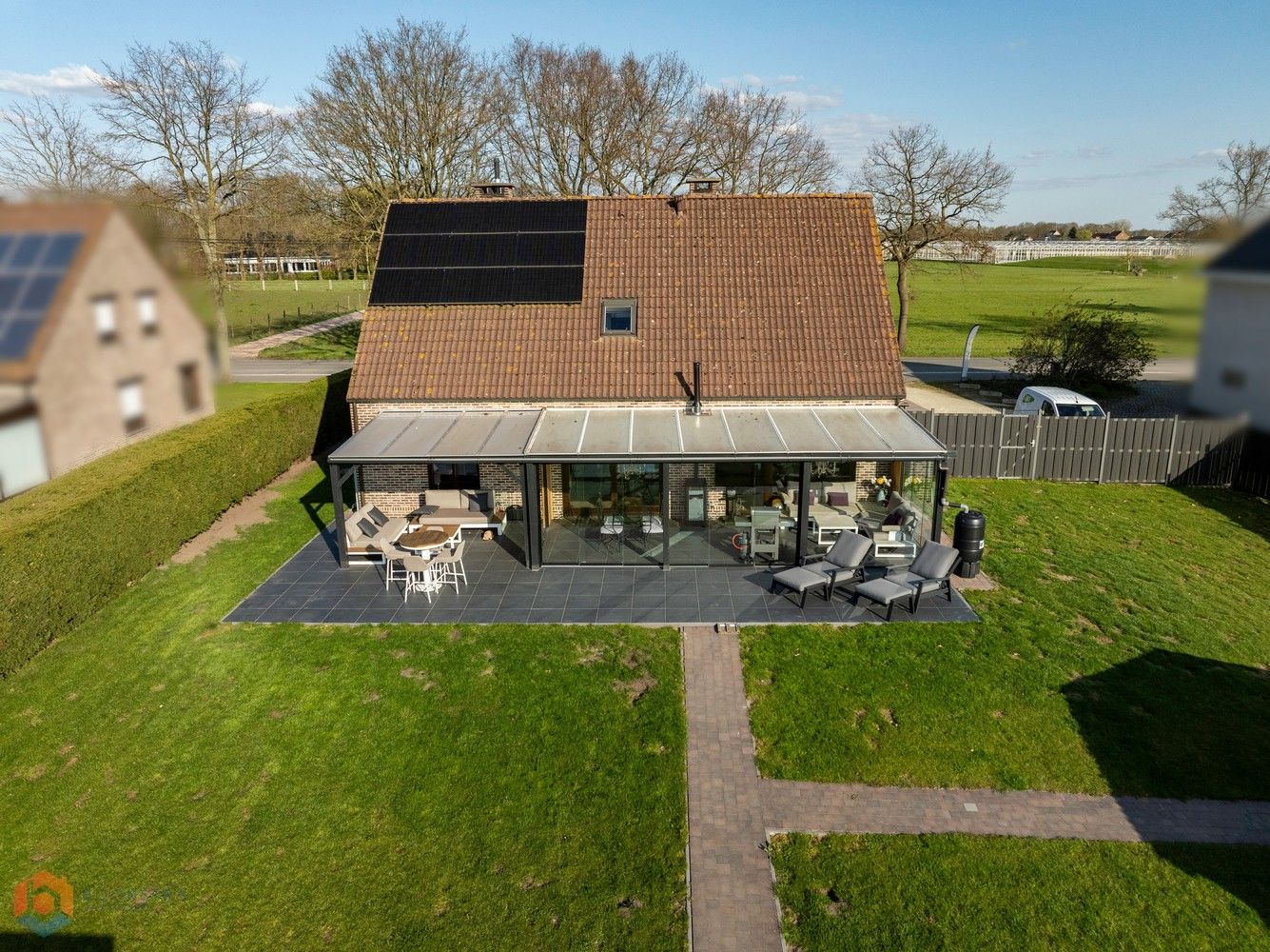 Energiezuinige woning met 4 slpkrs en polyvalente ruimte op 1278 m² (mogelijkheid tot 5199 m²) foto 2
