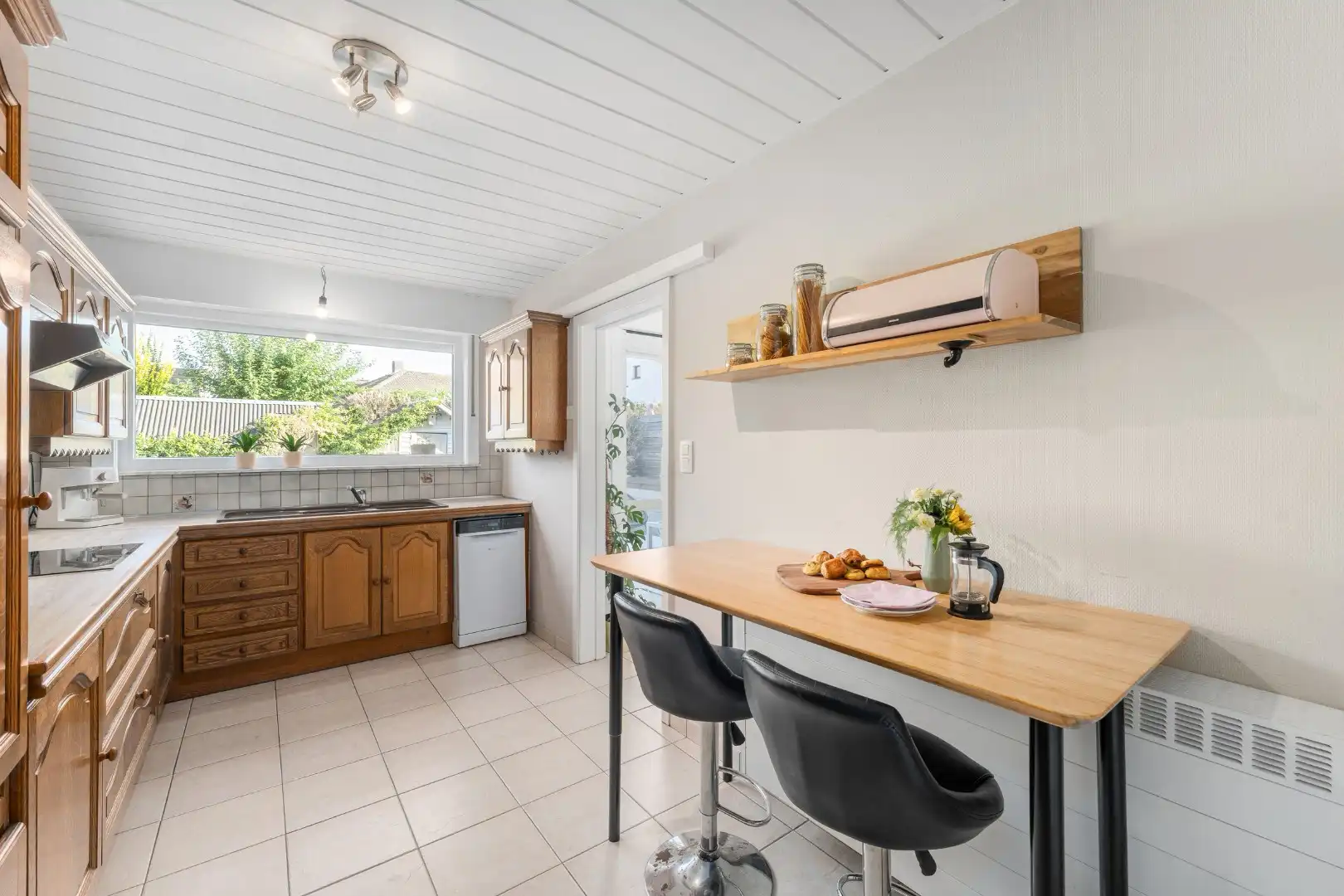 Energiezuinige woning met EPC A in rustige straat foto 8